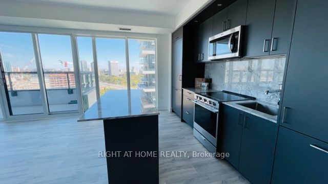20 Inn On The Park Drive 1531, Toronto, ON M3C 0P8 photo 4