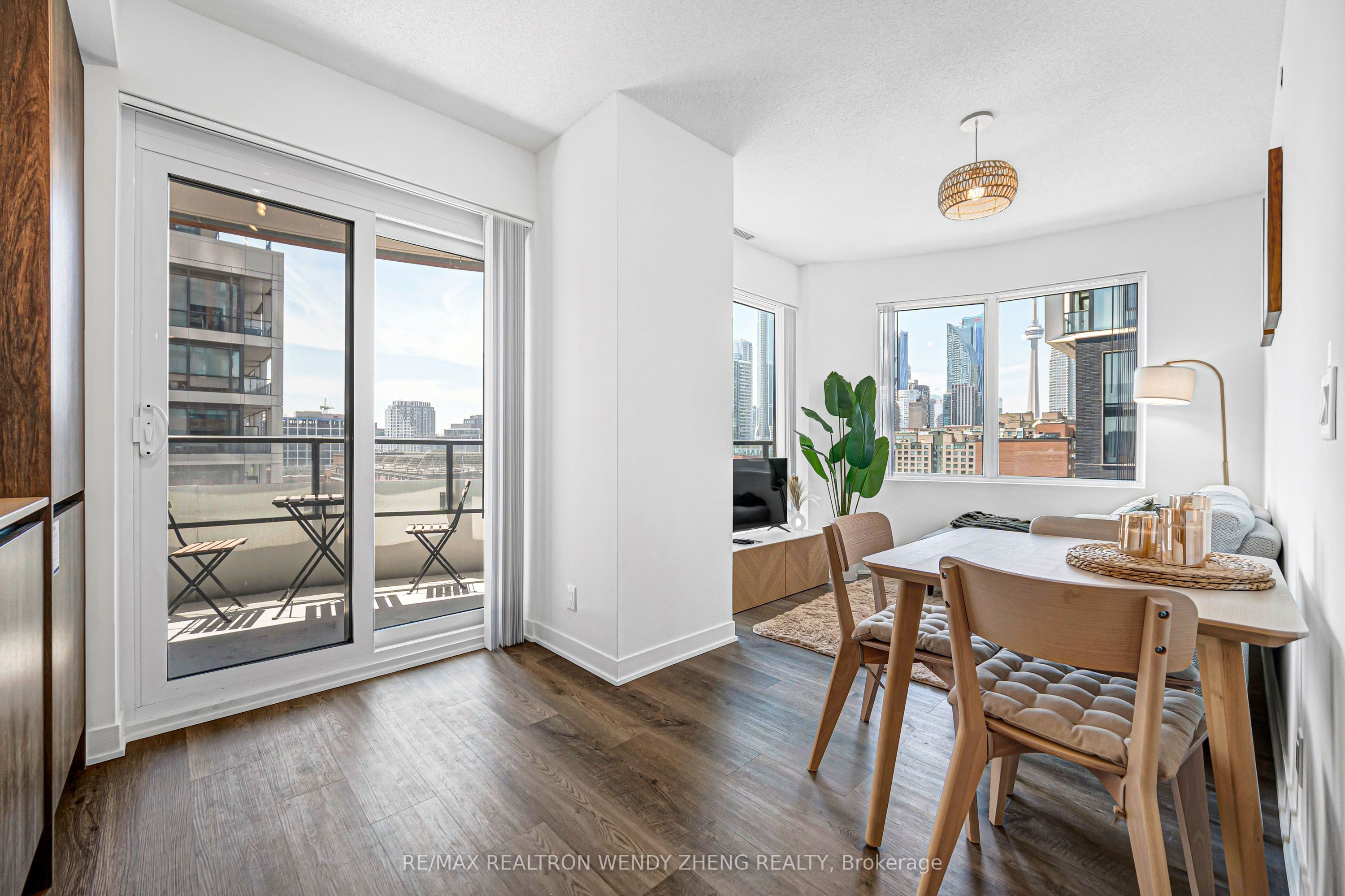 180 Front Street E, Toronto, ON M5A 0A9 photo 4