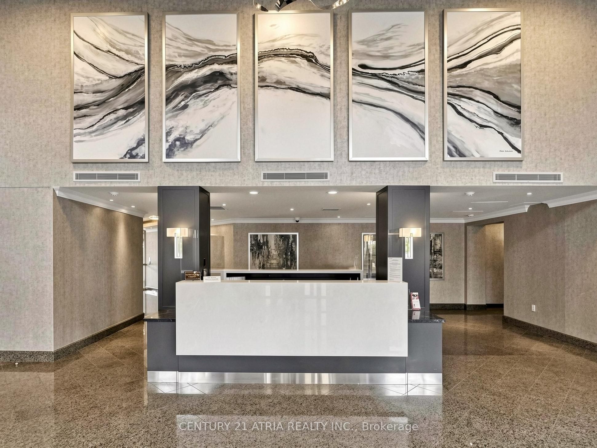 2 Clairtrell Road 1110, Toronto, ON M2N 7H5 photo 5