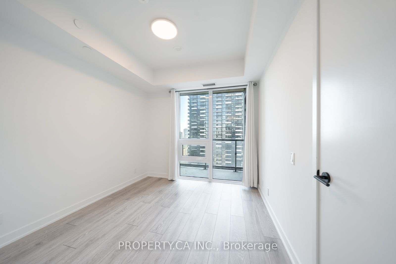 108 Peter Street 3203, Toronto, ON M5V 0W2 photo 5