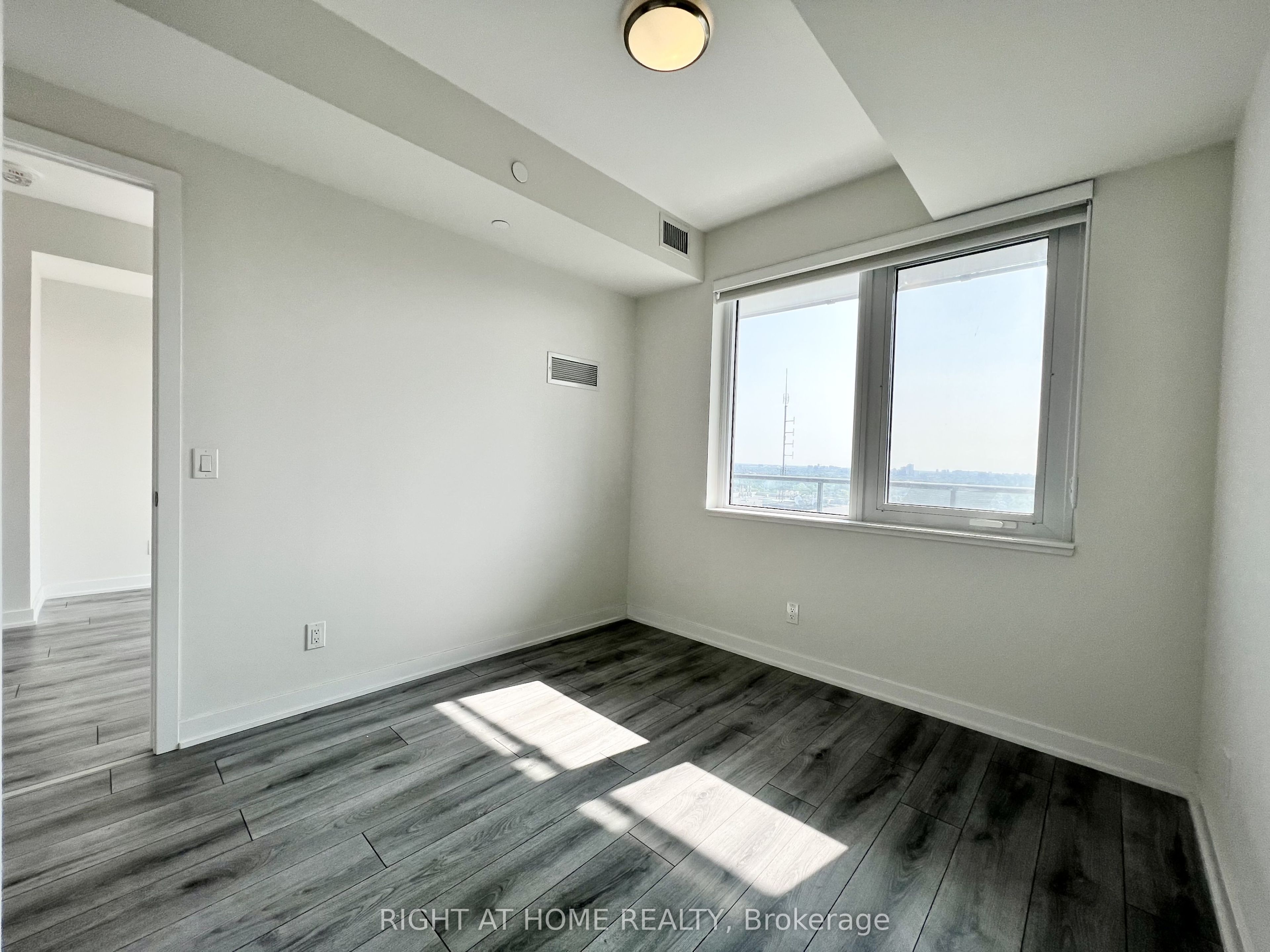 15 Ellerslie Avenue 2301, Toronto, ON M2N 0L7 photo 5