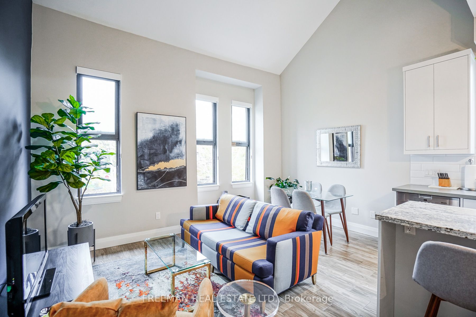 50 Russell Street 2, Toronto, ON M5S 1B7 photo 5