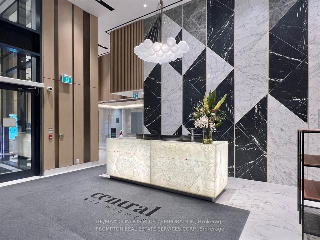 38 Widmer Street #1802, Toronto, ON M5V 0P7 photo 3