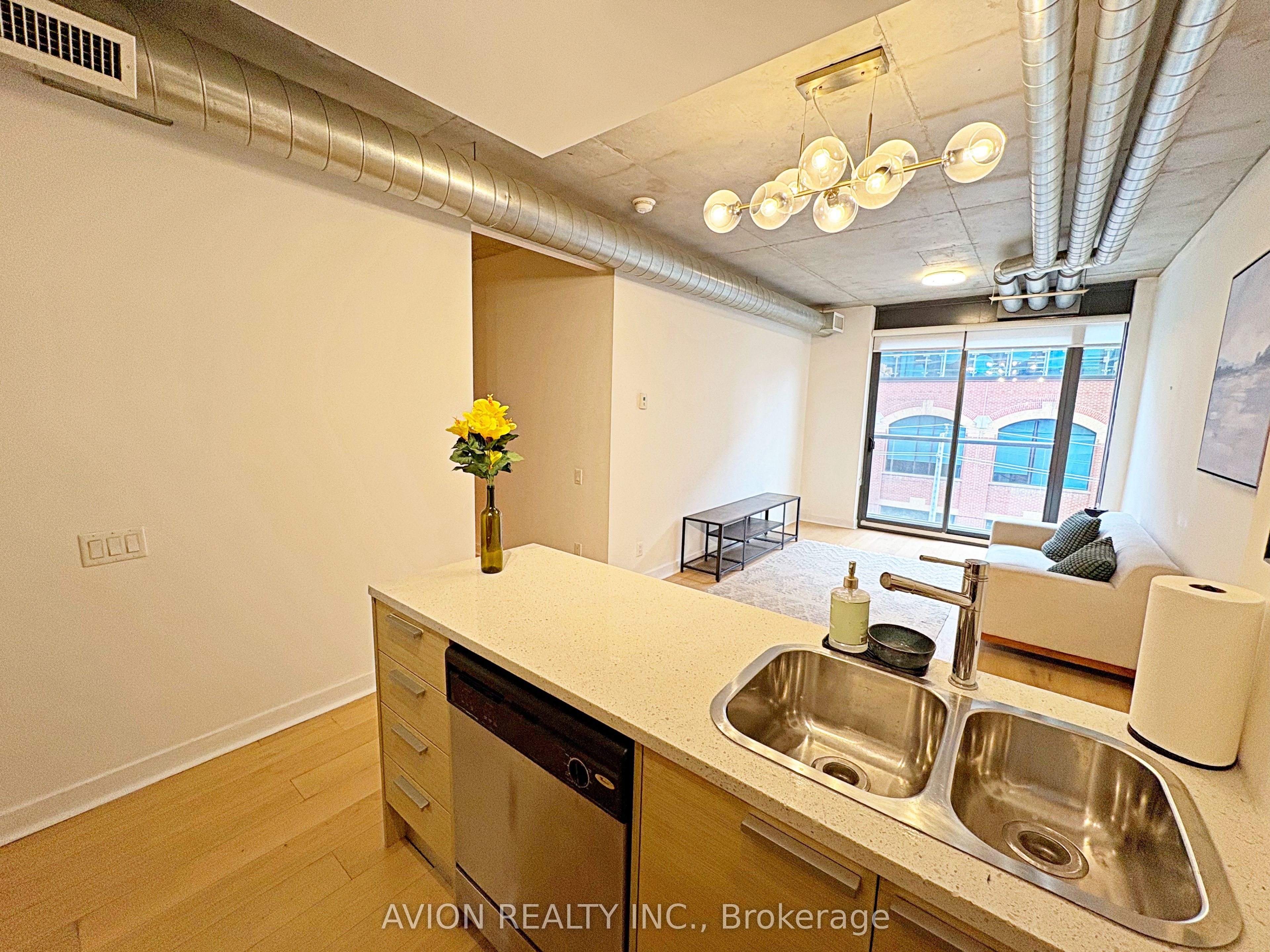138 Princess Street 311, Toronto, ON M5A 0B1 photo 5