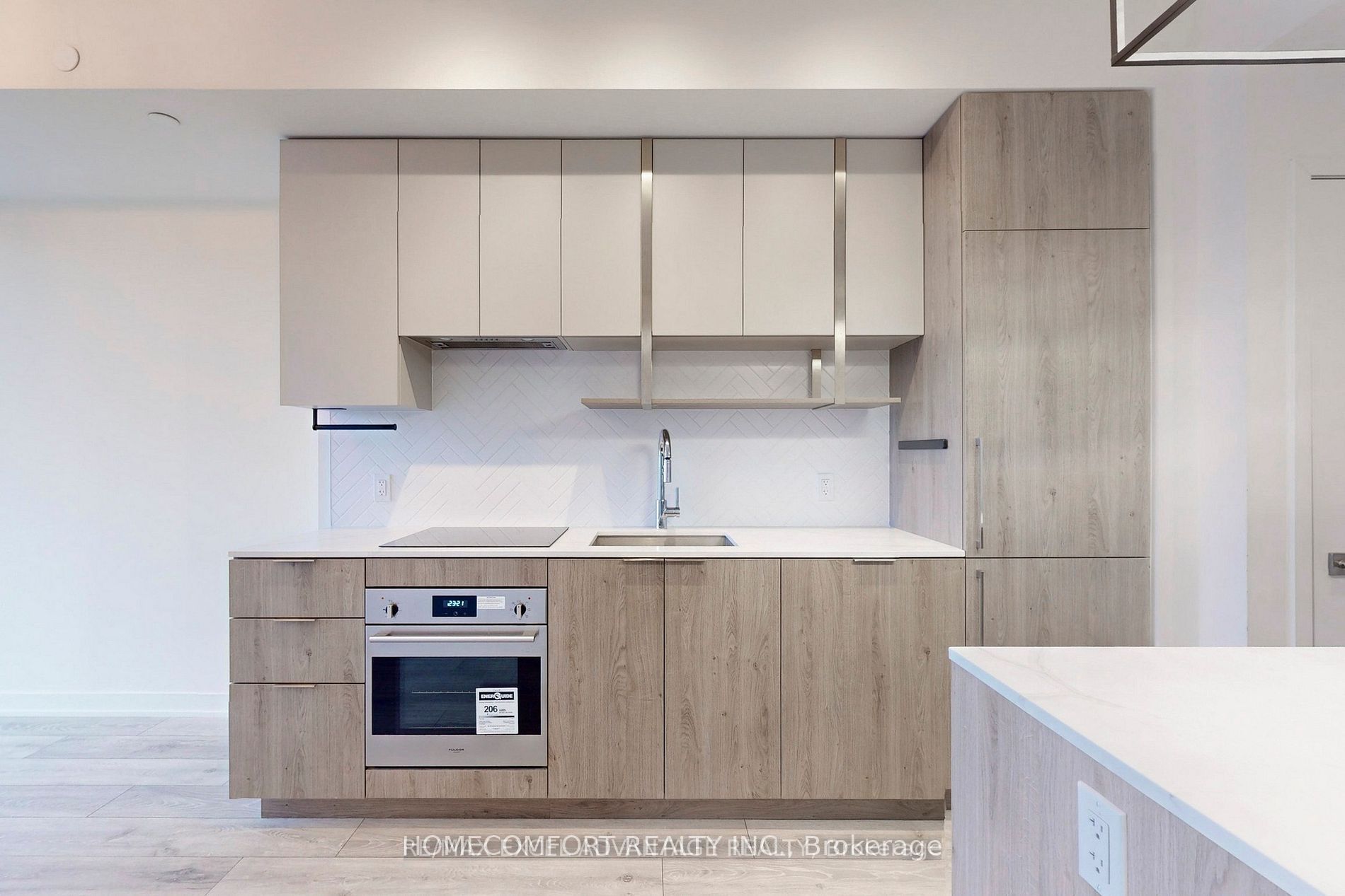 15 Holmes Avenue 2205, Toronto, ON M2N 0L4