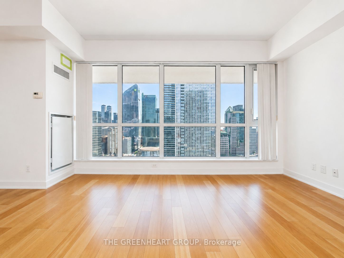 199 Richmond Street W 2605, Toronto, ON M5V 0H4 photo 2