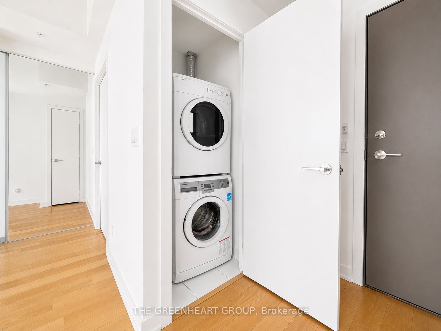 199 Richmond Street W 2605, Toronto, ON M5V 0H4 photo 5