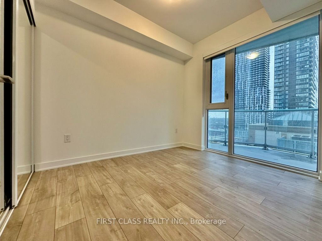 100 Dalhousie Street 1507, Toronto, ON M5B 0C7 photo 5