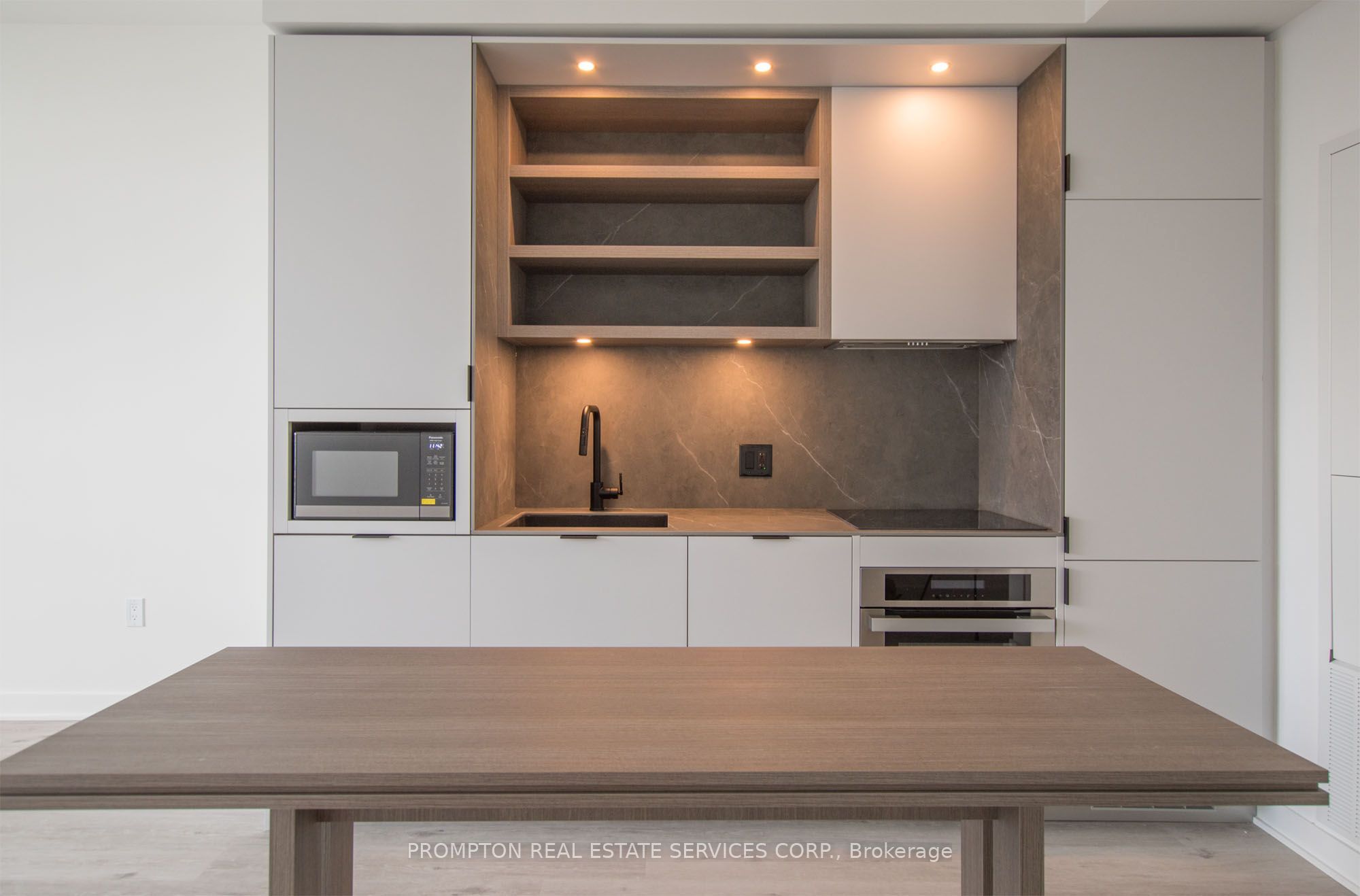 55 Charles Street E 3913, Toronto, ON M4Y 0J1 photo 4