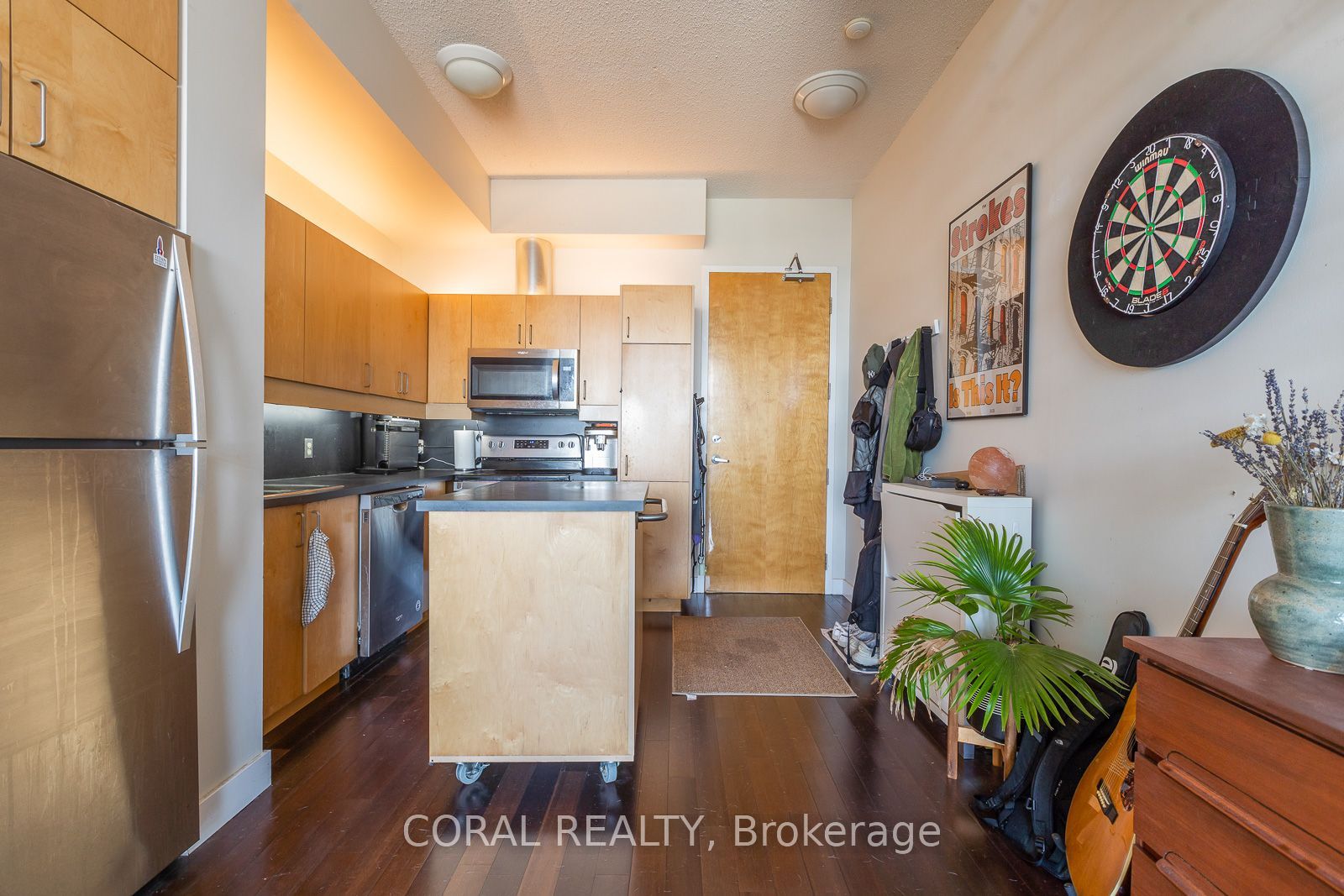 388 Richmond Street W 915, Toronto, ON M5V 3P1 photo 3