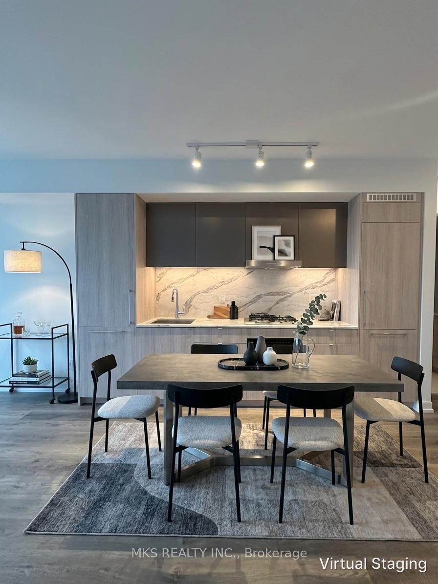 771 Yonge Street 2303, Toronto, ON M4W 2G4 photo 2