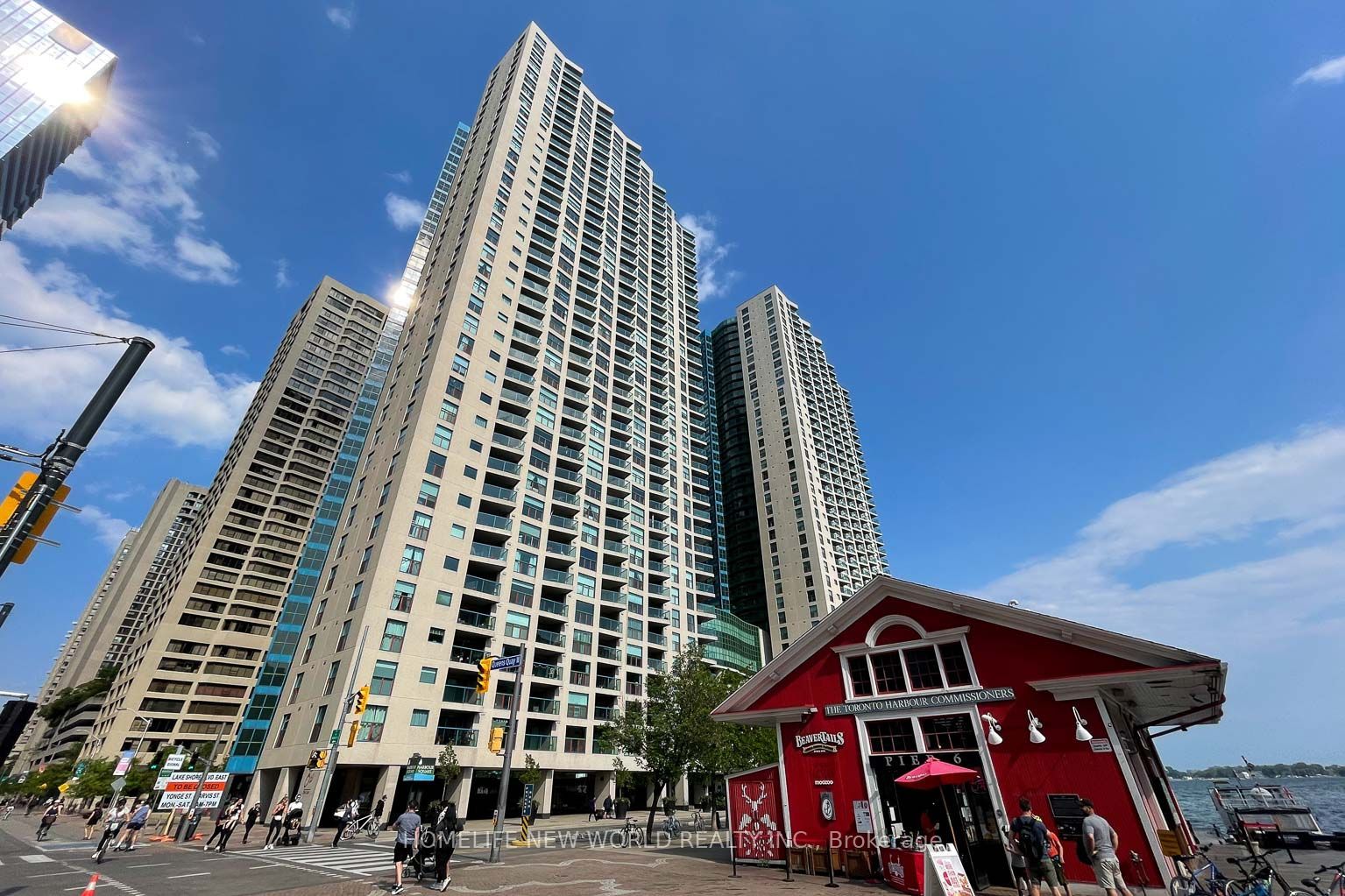 77 Harbour Square 1602, Toronto, ON M5J 2S2 photo 2