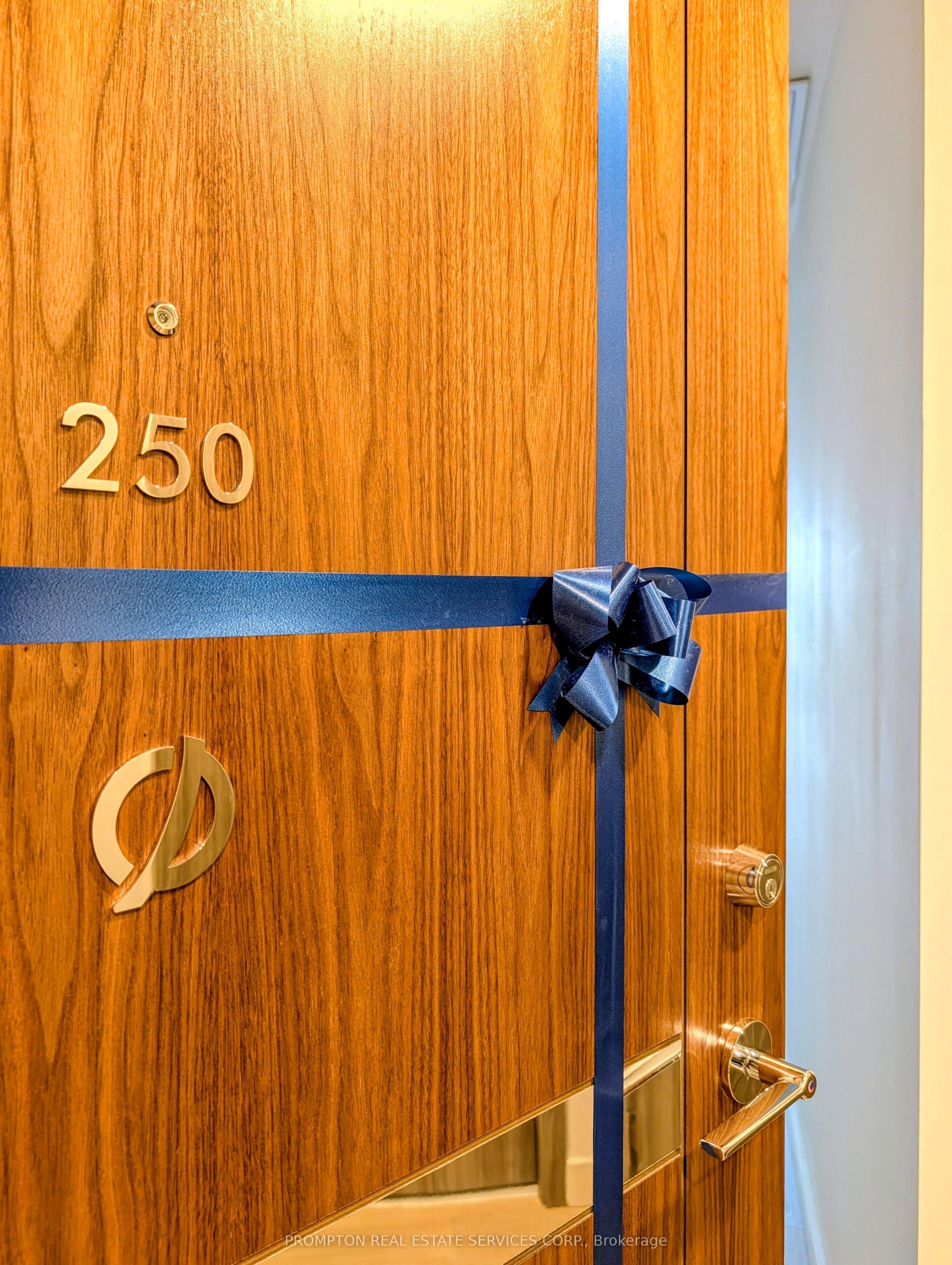 68 Esther Shiner Boulevard 250, Toronto, ON M2K 0J6 photo 3
