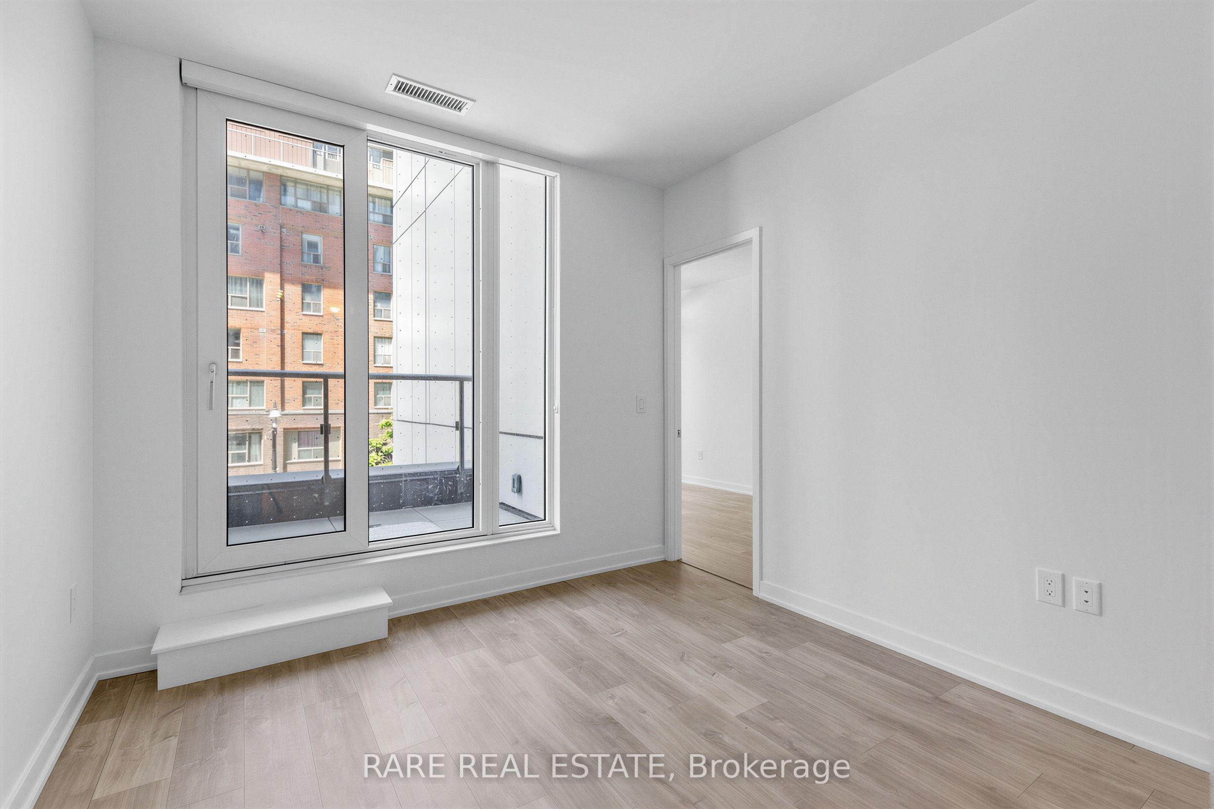 121 Lower Sherbourne Street 231 SW, Toronto, ON M5A 0W8 photo 4