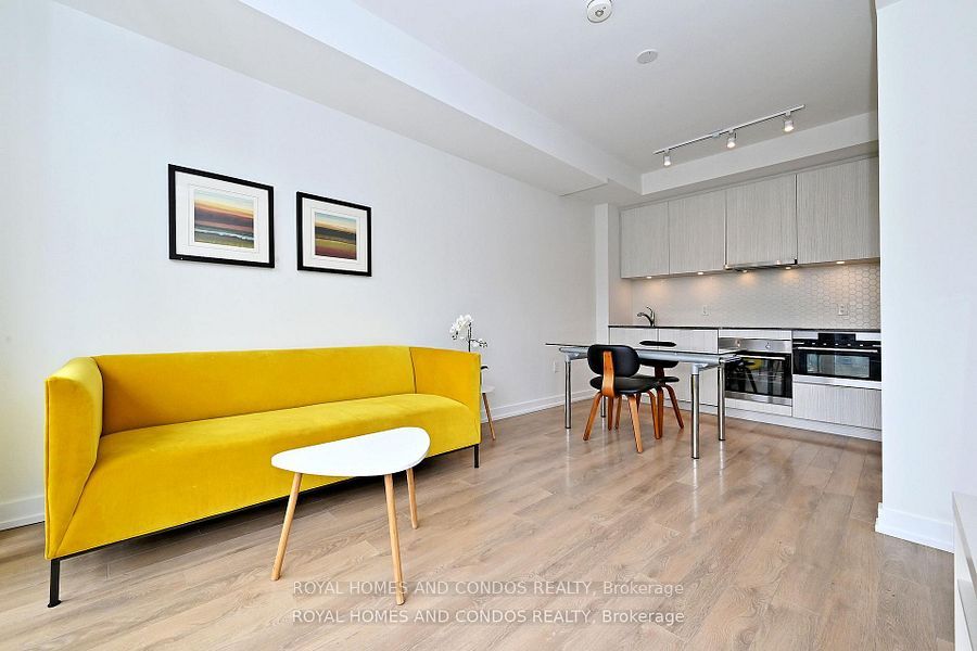 158 Front Street E 908, Toronto, ON M5A 0K9 photo 4