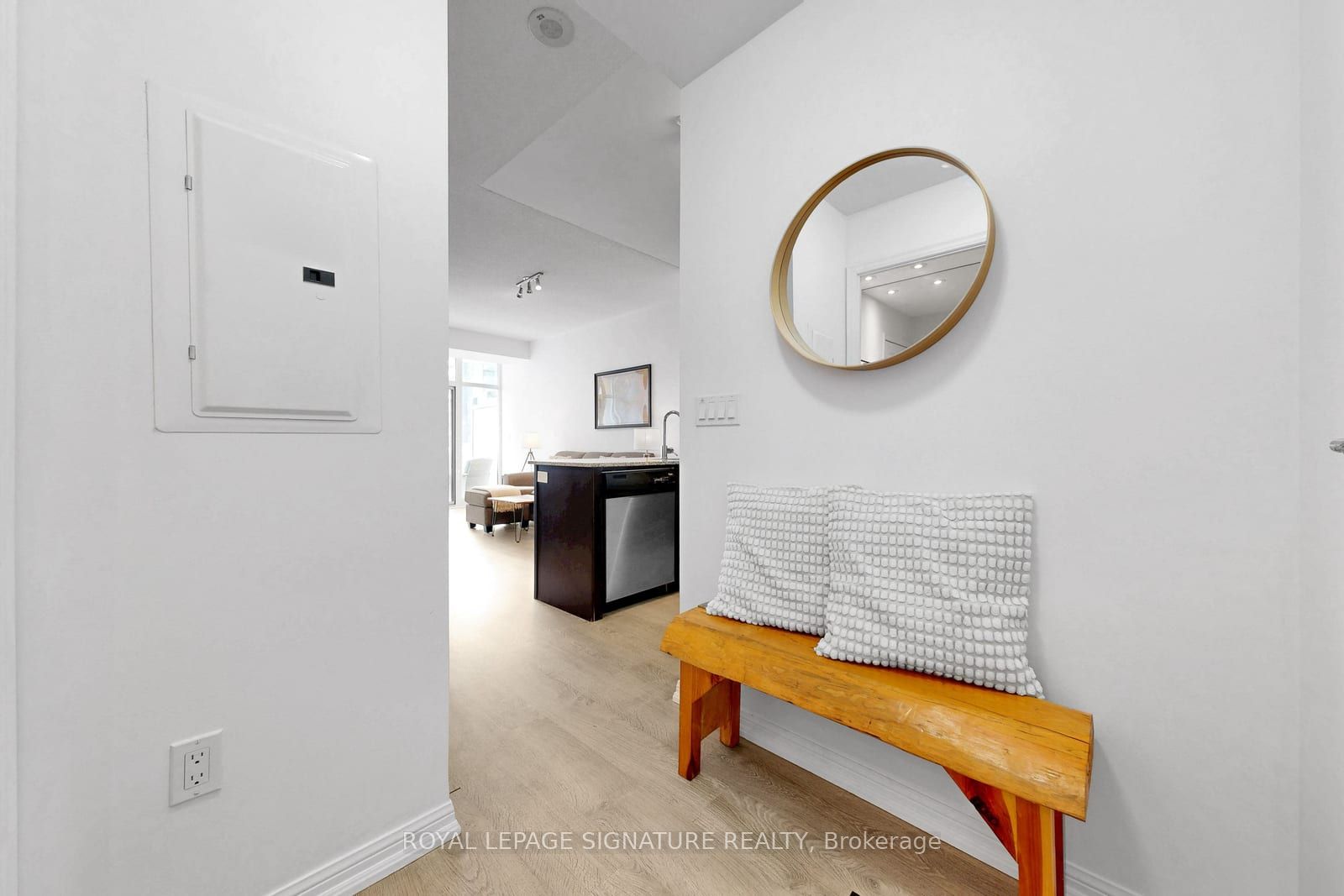 75 East Liberty Street 1611, Toronto, ON M6K 3R3 photo 3