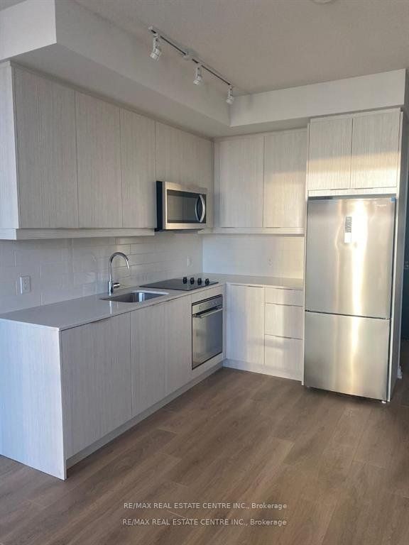 36 Forest Manor Road Unit #722, Road E, Toronto, ON M2J 1M1 photo 5