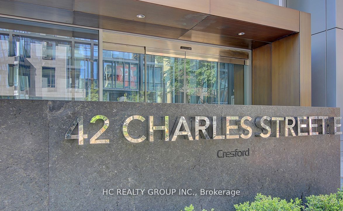 42 Charles Street E 509, Toronto, ON M4Y 0B7 photo 5