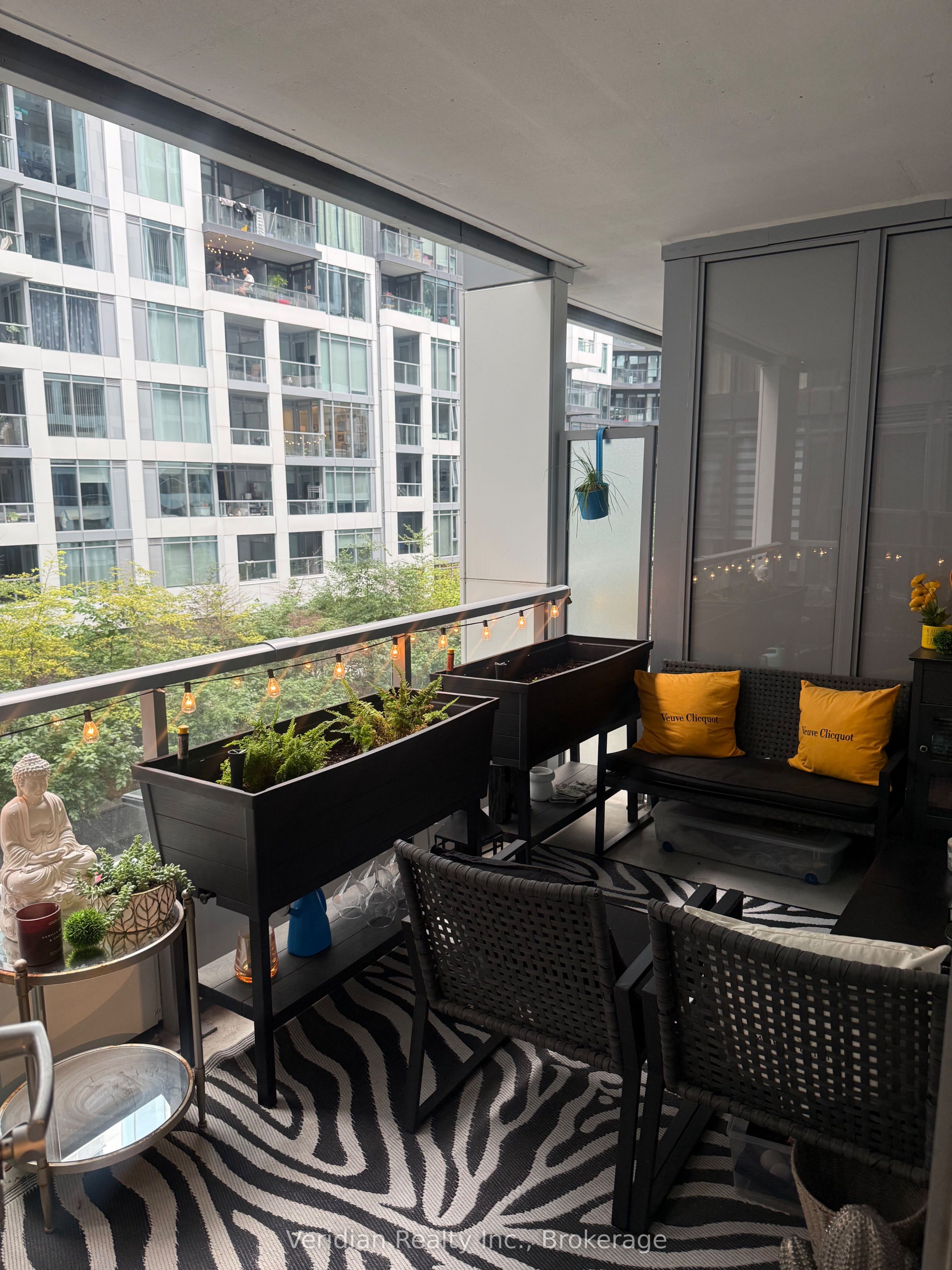 576 Front Street W 418, Toronto, ON M5V 0P8 photo 4