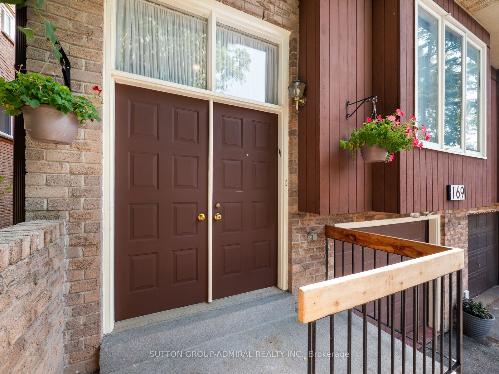 169 Robert Hicks Drive, Toronto, ON M2R 3R3 photo 3