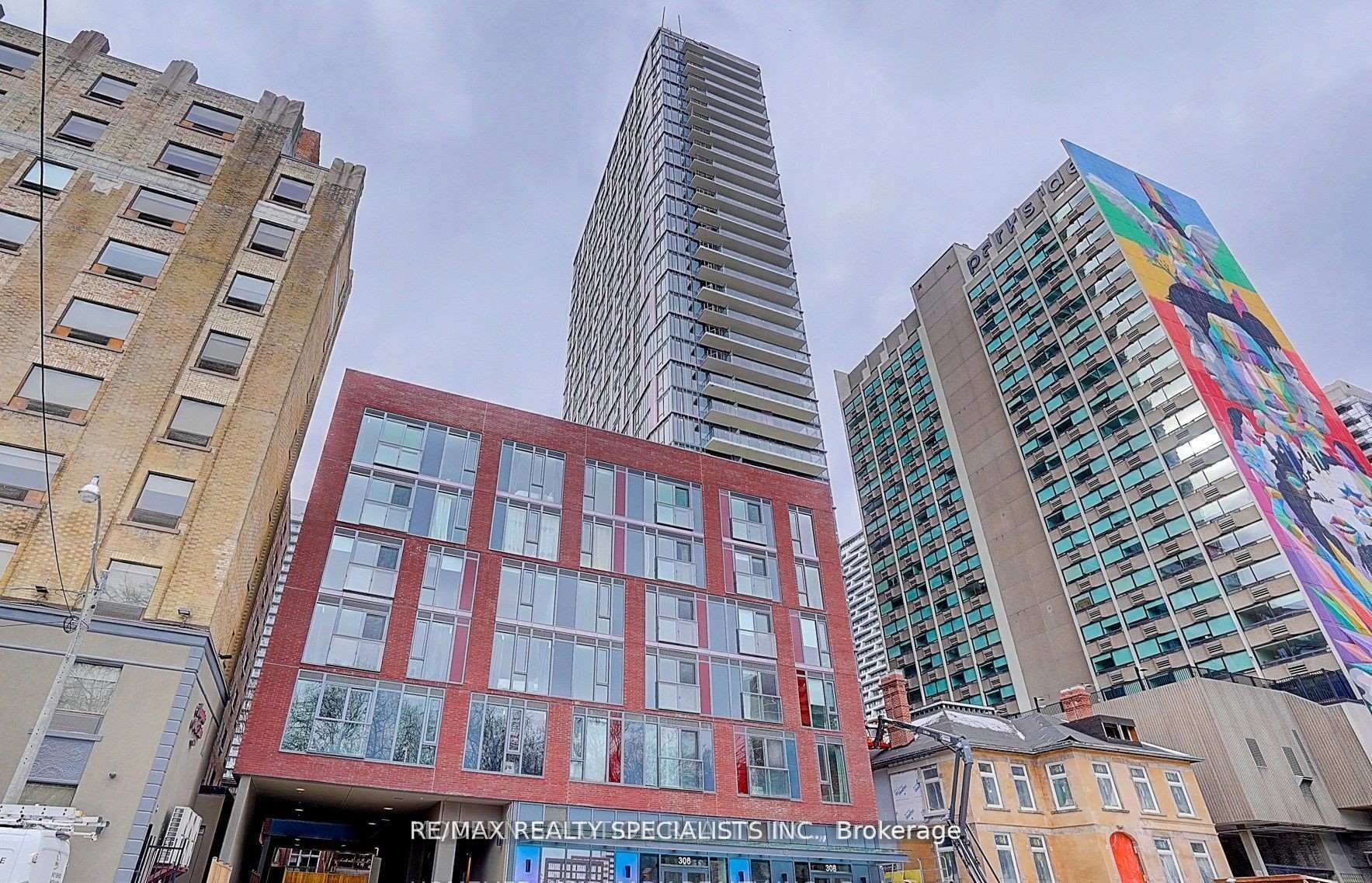 308 Jarvis Street 317, Toronto, ON M5A 2P2