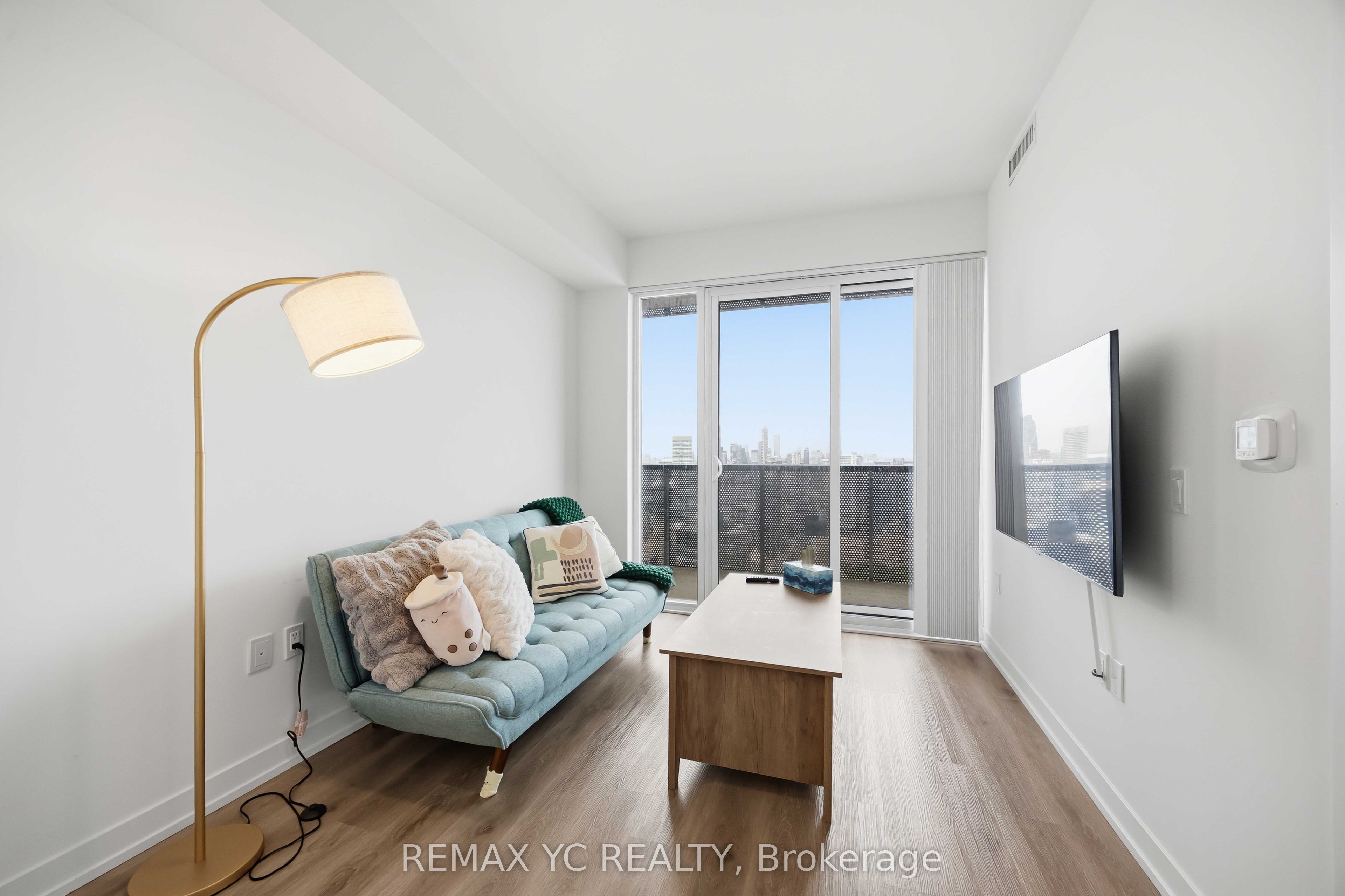 138 Downes Street 6301, Toronto, ON M5E 0E4