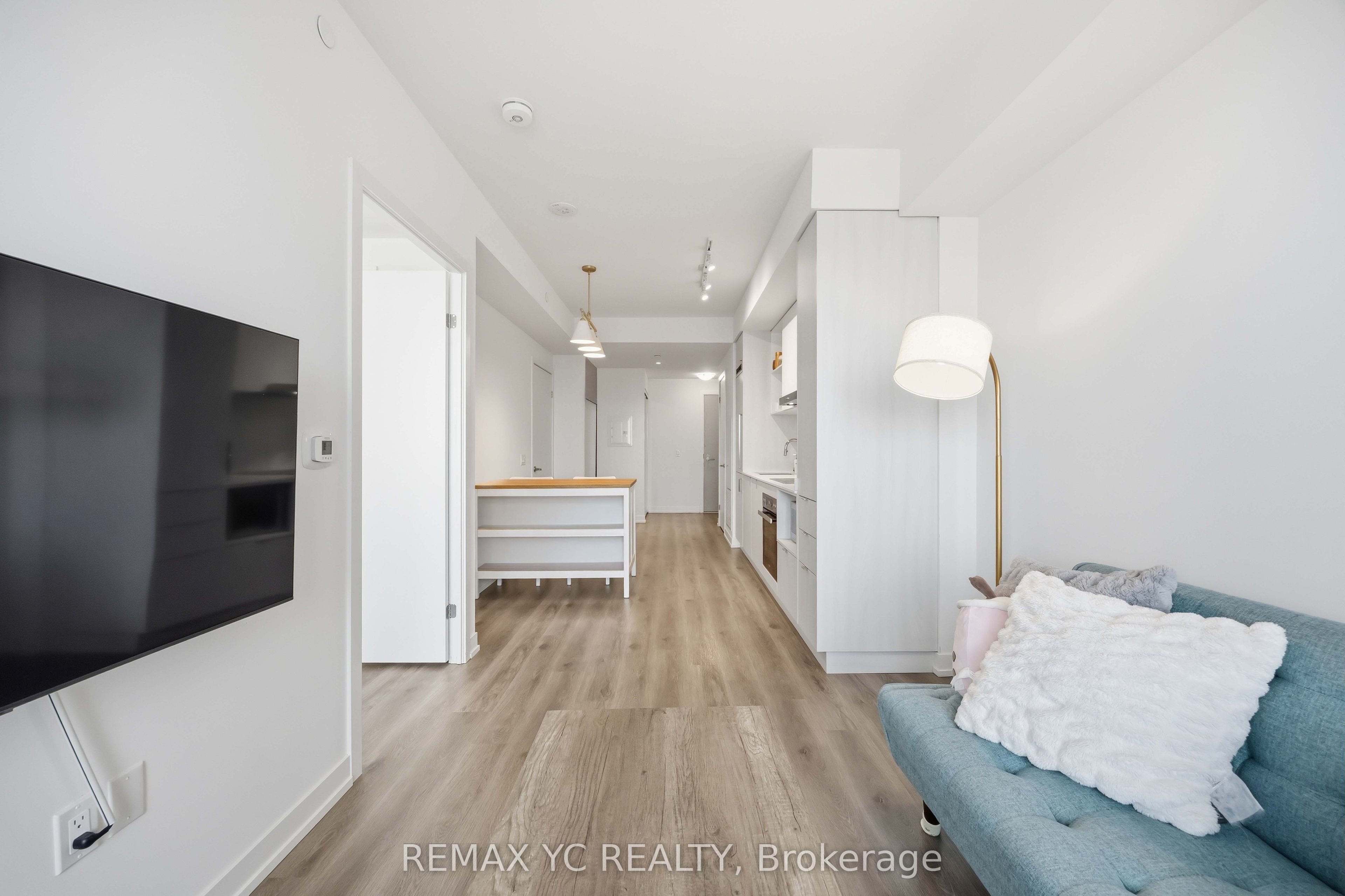 138 Downes Street 6301, Toronto, ON M5E 0E4 photo 5