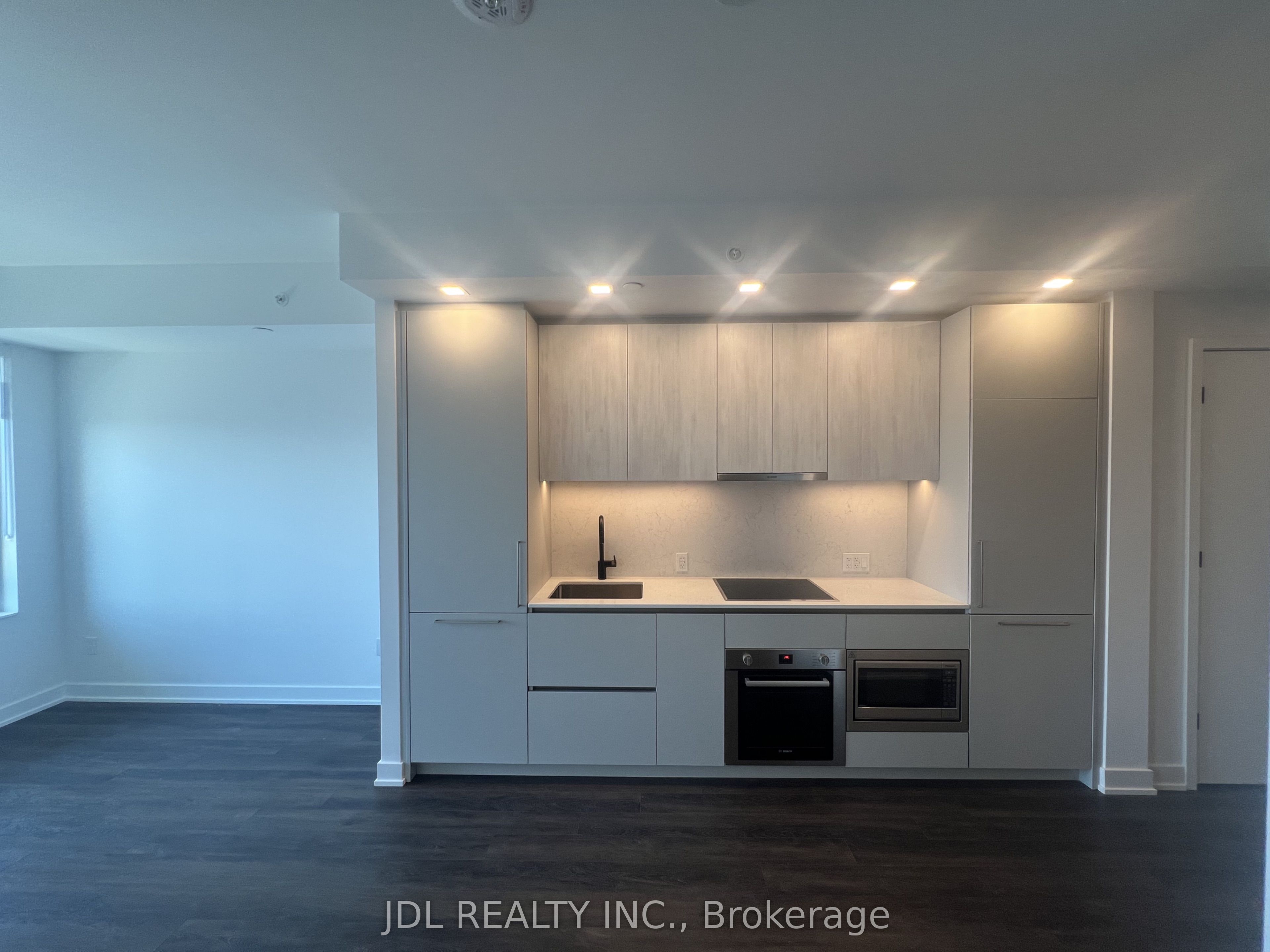 609 Sherbourne Street 4701, Toronto, ON M4X 0A4 photo 3