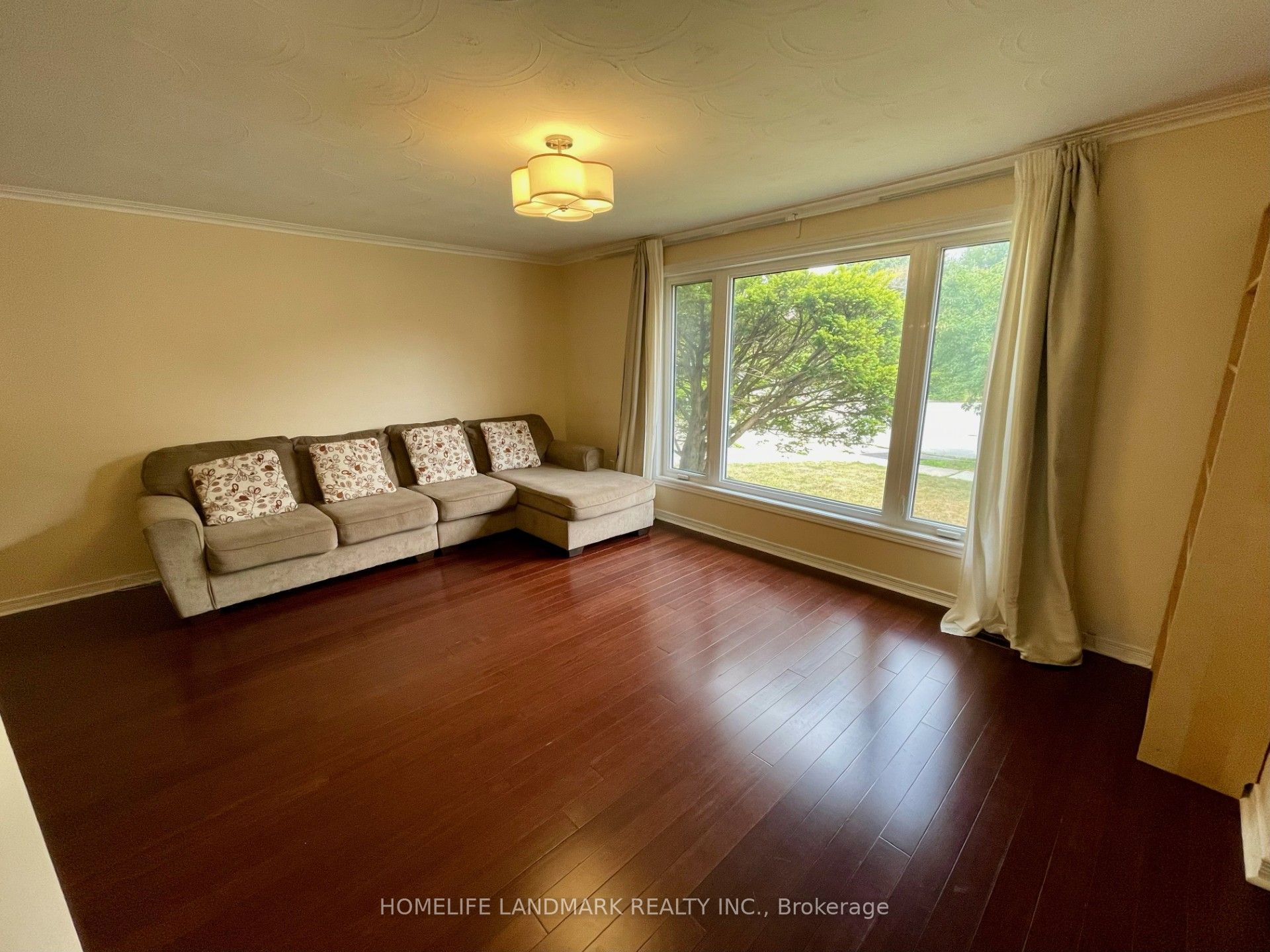 23 Beethoven Court, Toronto, ON M2H 1W1 photo 3