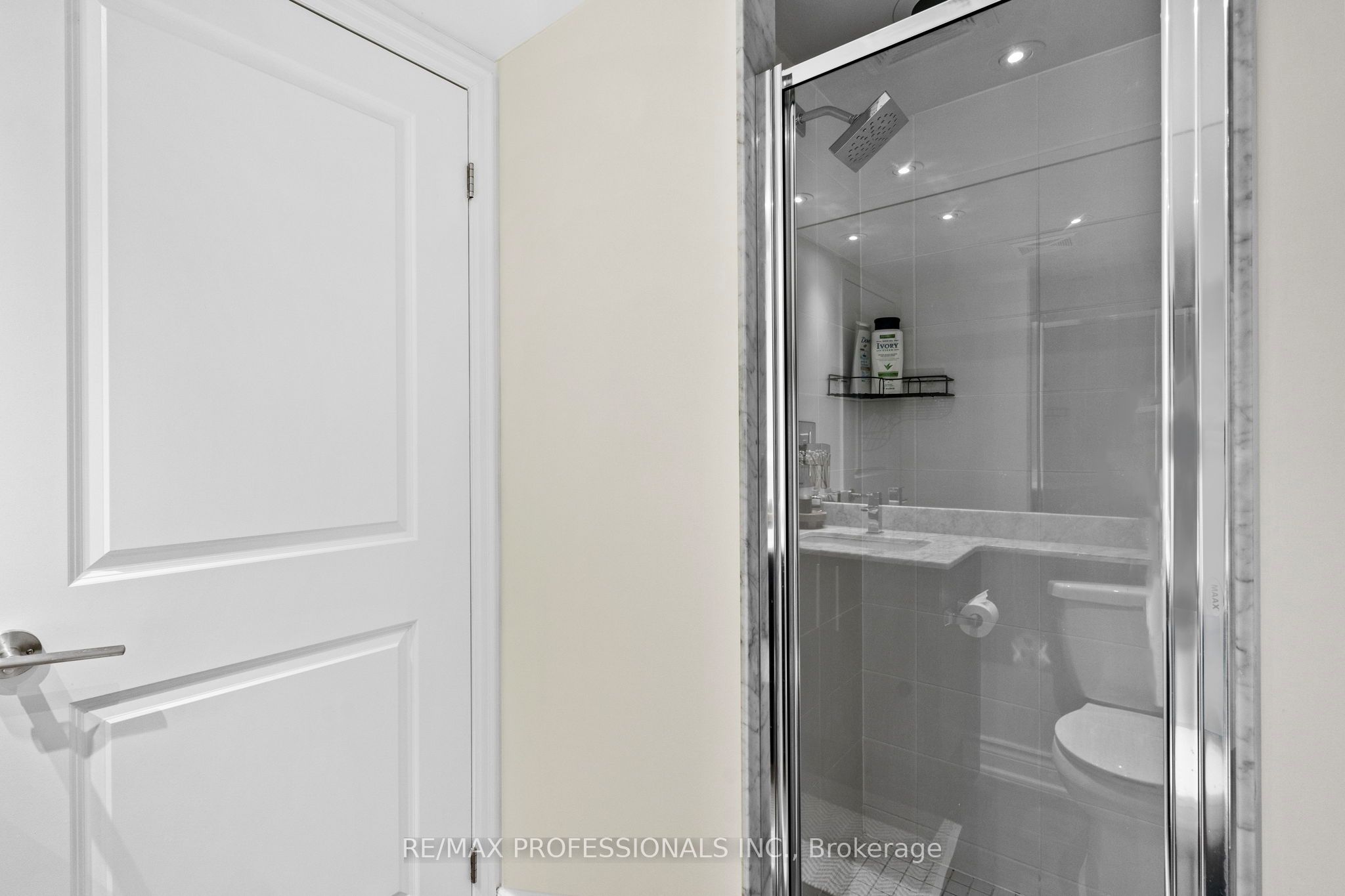 125 Western Battery Road 909, Toronto, ON M6K 3R8 photo 4