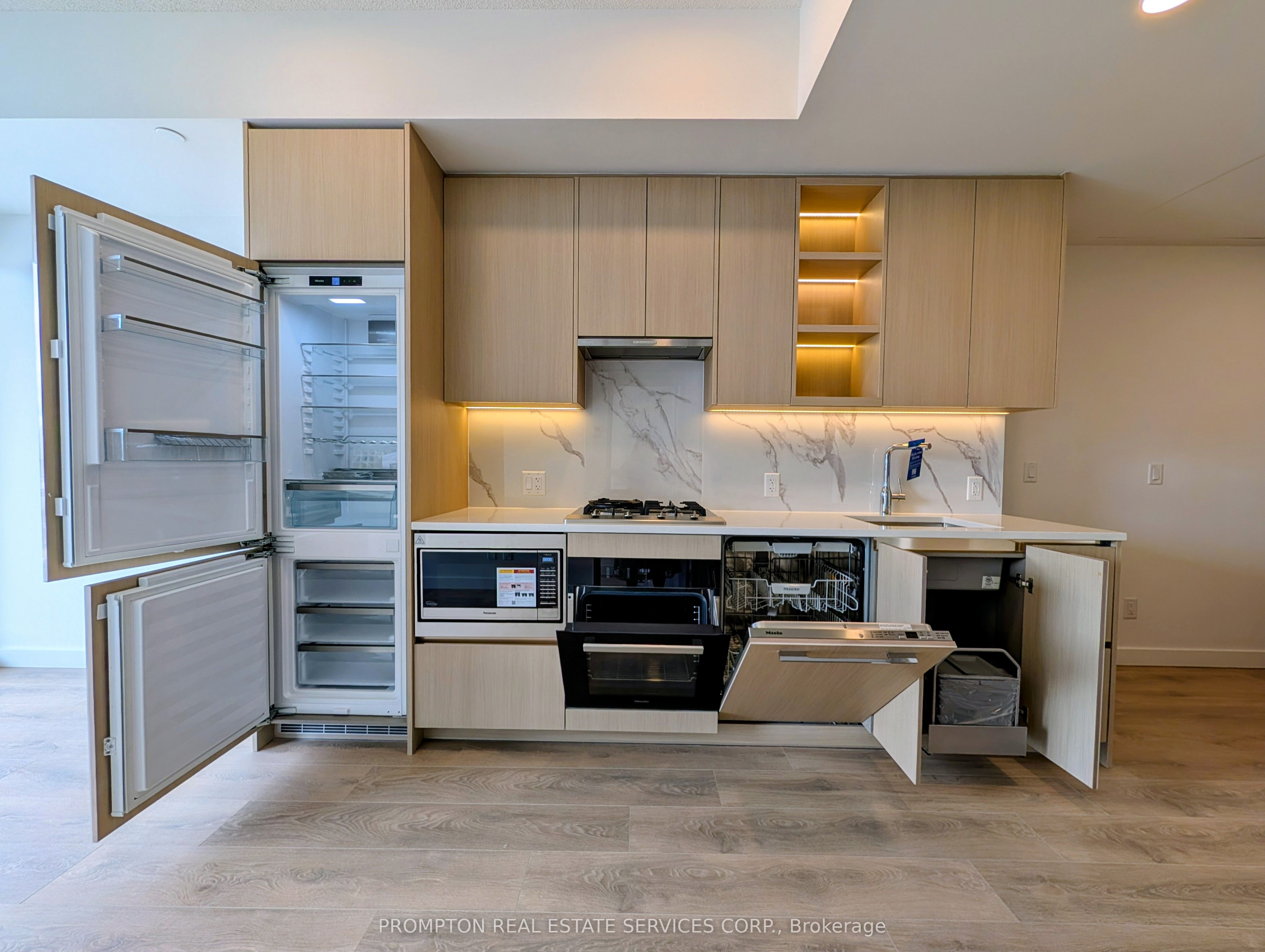 75 Billes Heights 332, Toronto, ON M2K 0J8 photo 5