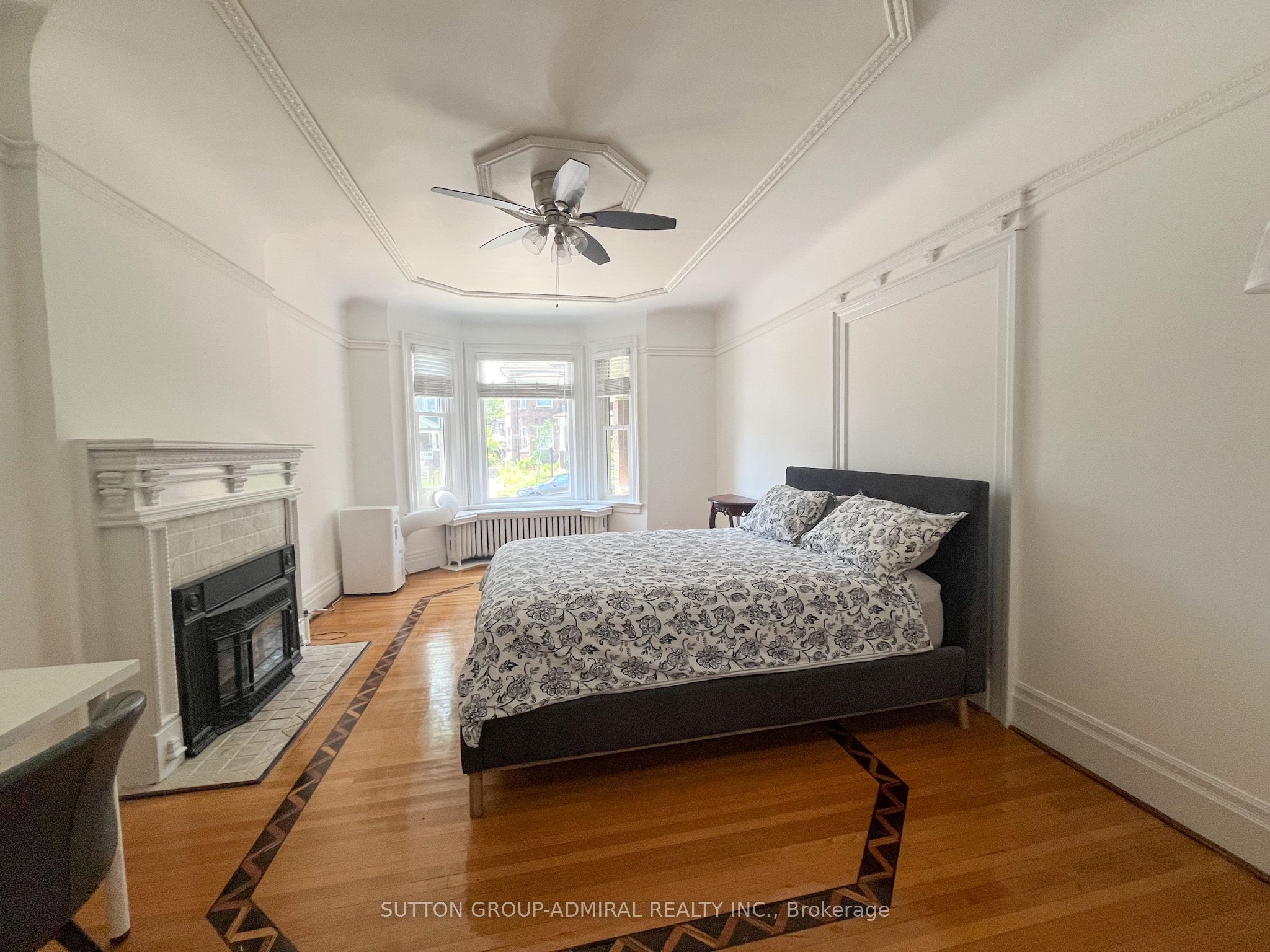 335 Palmerston Boulevard Main, Toronto, ON M6G 2N5 photo 2