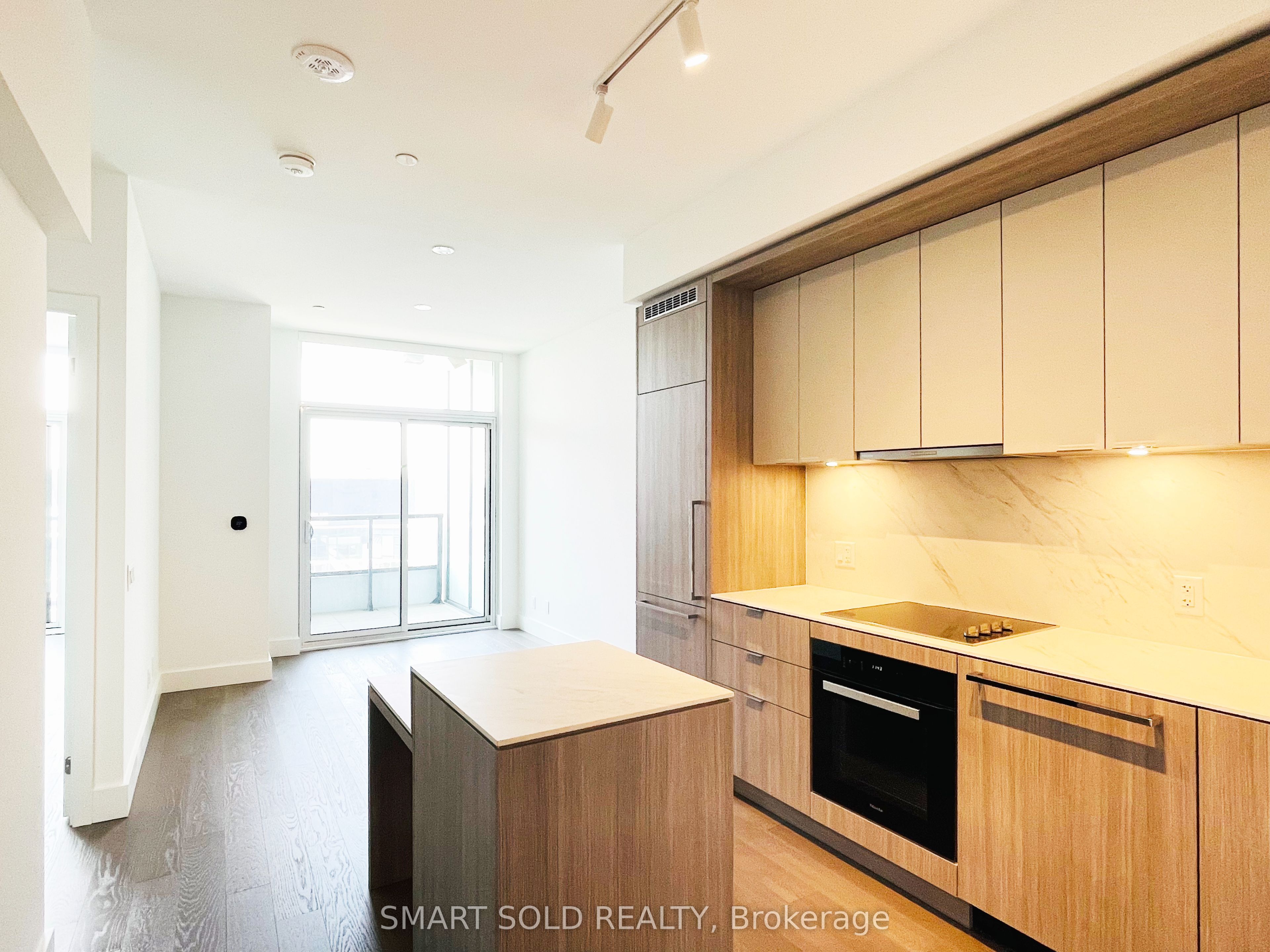 6 Greenbriar Road 1003, Toronto, ON M2K 0H6 photo 2