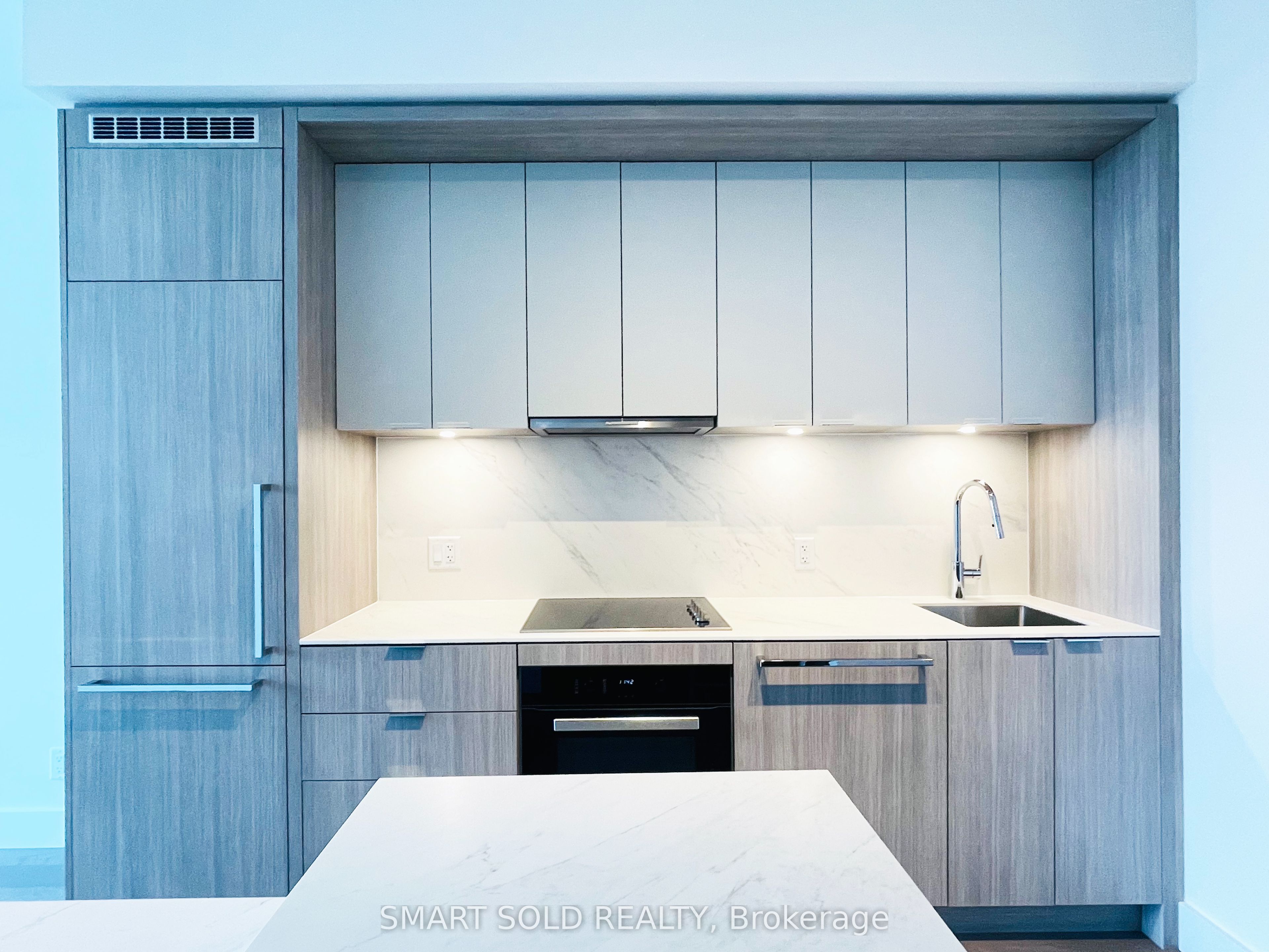 6 Greenbriar Road 1003, Toronto, ON M2K 0H6 photo 4
