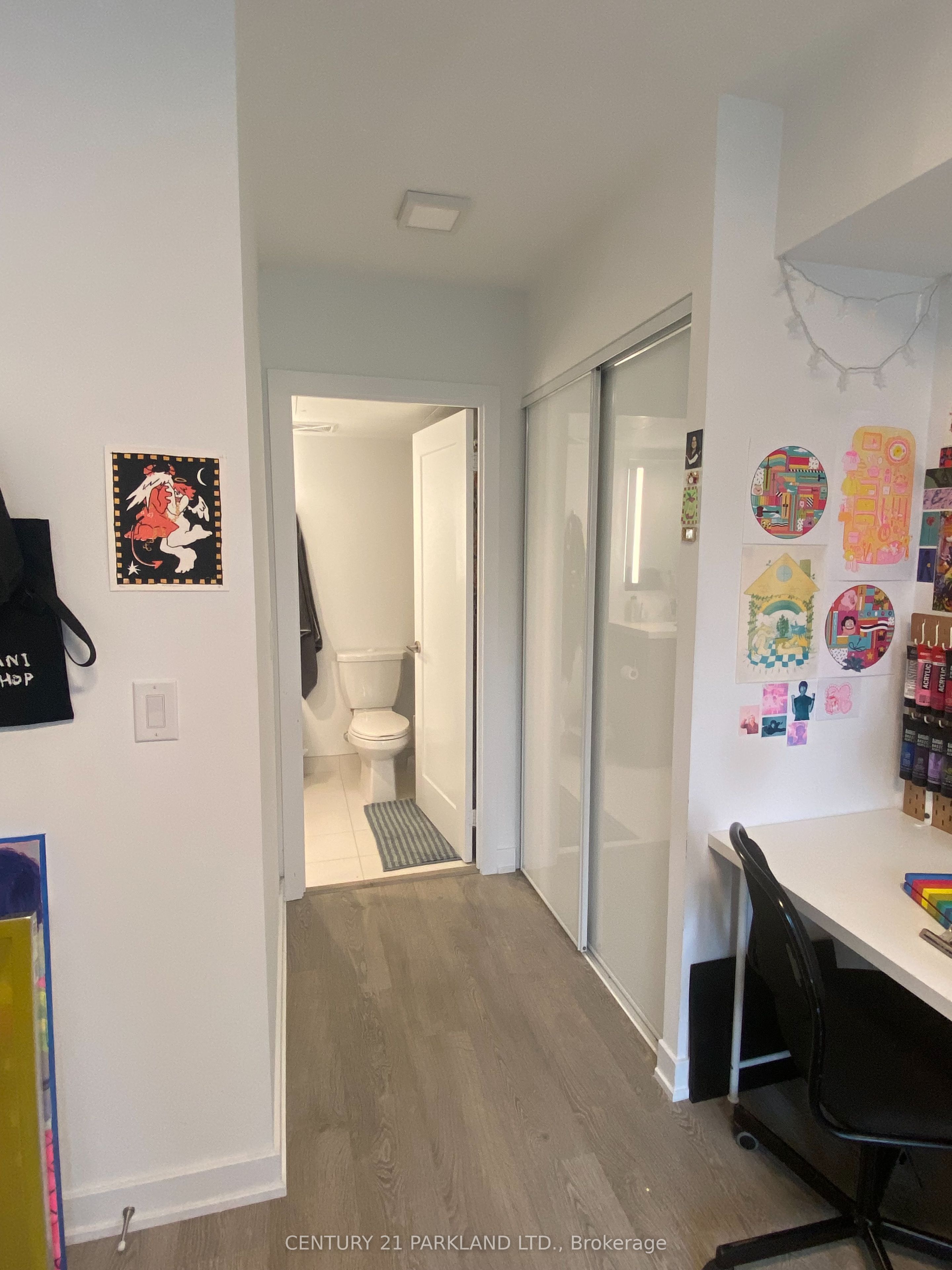 50 McCaul Street 607, Toronto, ON M5T 1V9 photo 5