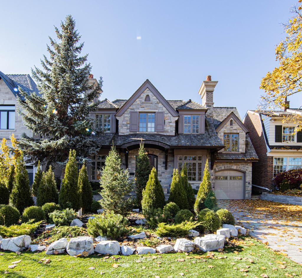 76 De Vere Gardens, Toronto, ON M5M 3E9