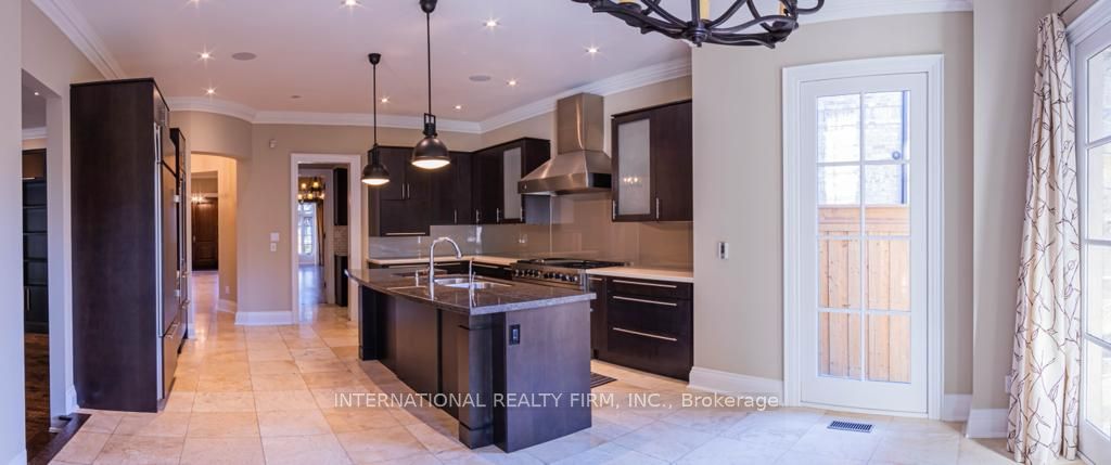 76 De Vere Gardens, Toronto, ON M5M 3E9 photo 5