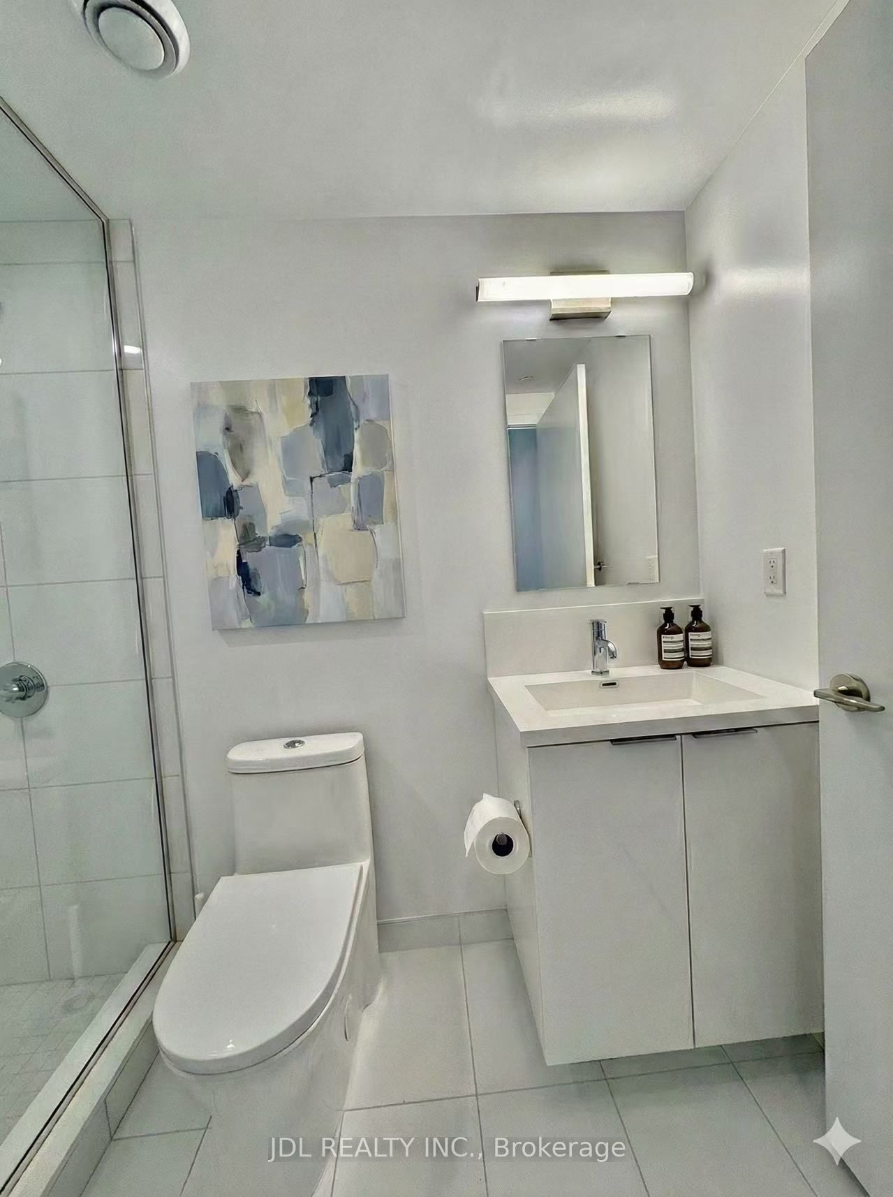 238 Simcoe Street 3709, Toronto, ON M5T 0E2 photo 5