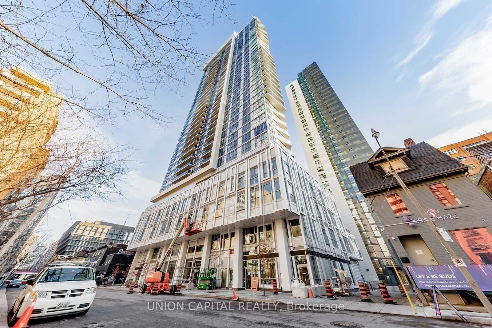 77 Mutual Street 2410, Toronto, ON M5B 2A9