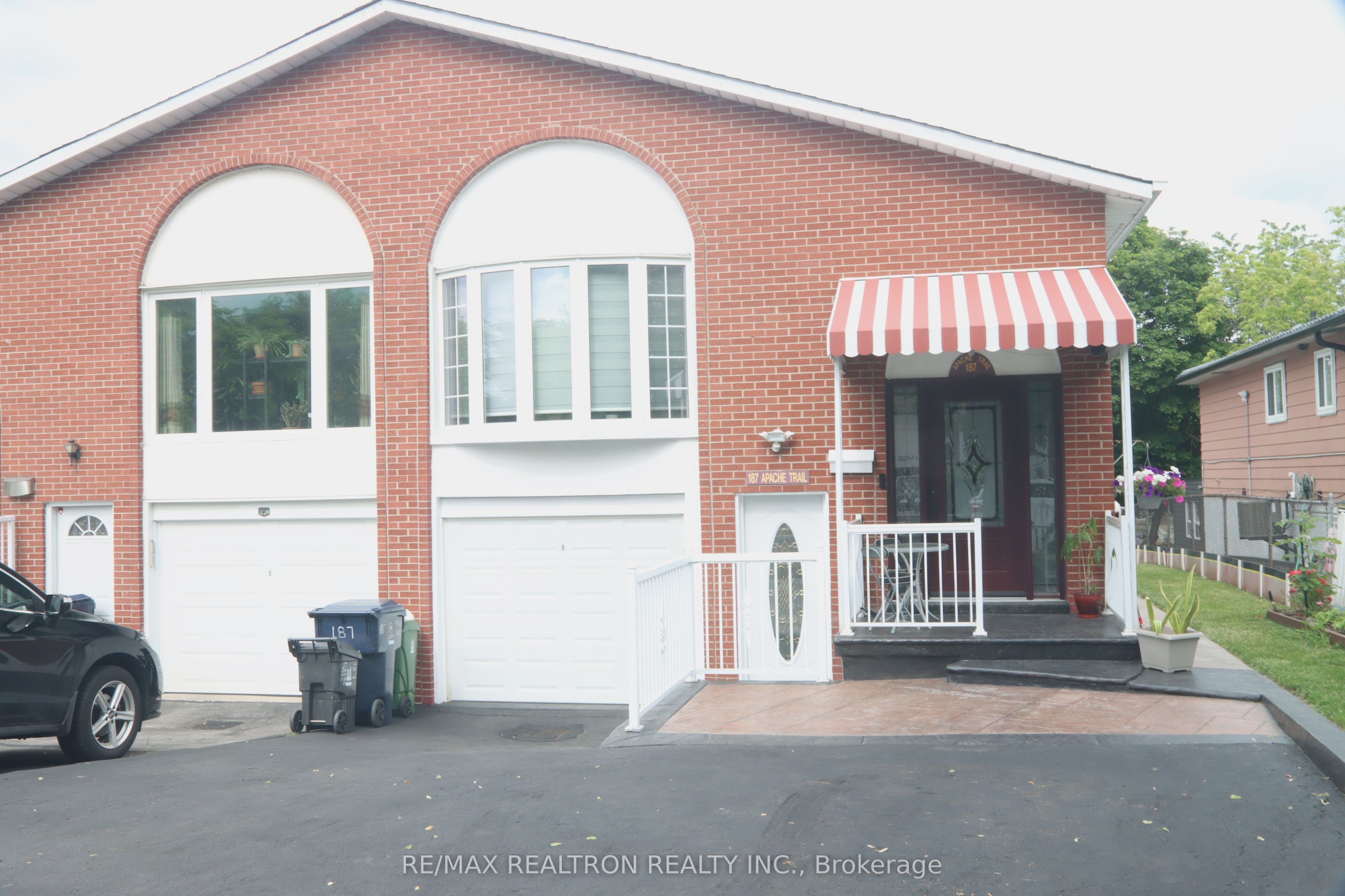 187 Apache Trail, Toronto, ON M2H 2J3 photo 2