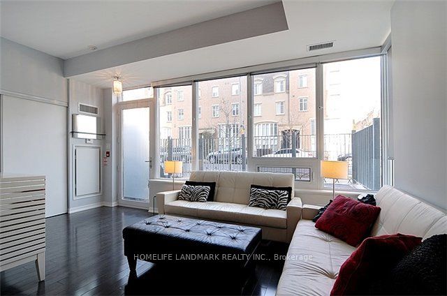 55 East Liberty Street 103, Toronto, ON M6K 3P9 photo 3