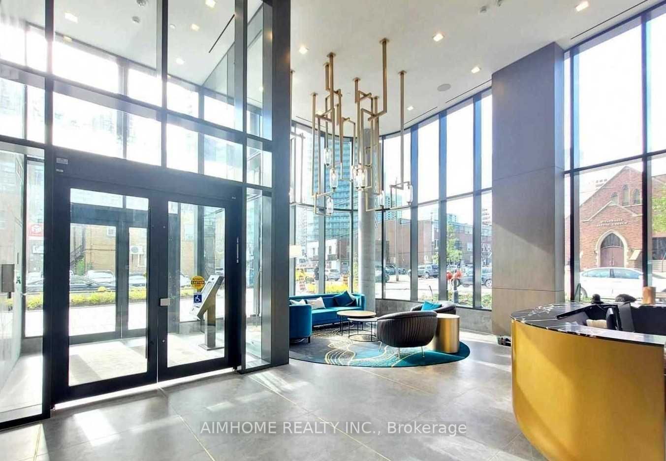 15 Holmes Avenue 2909, Toronto, ON M2N 0L4 photo 3