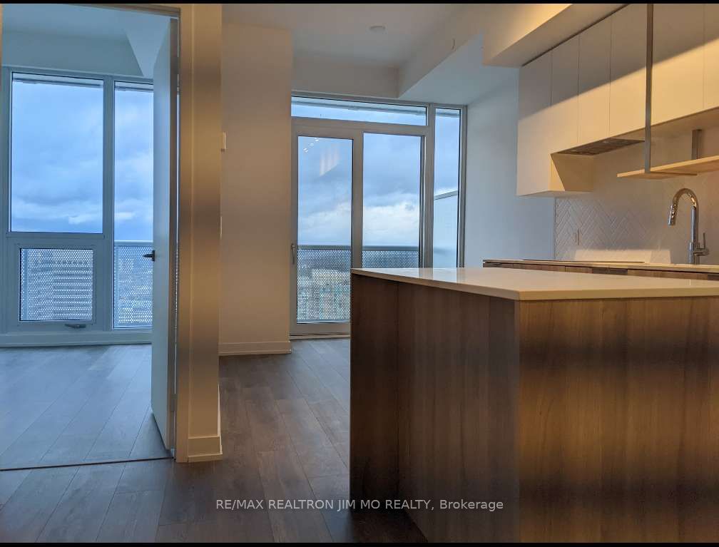 15 Holmes Avenue 3006, Toronto, ON M2N 0L4 photo 2