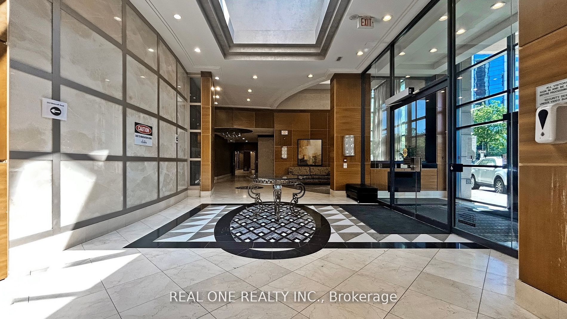 153 Beecroft Road 501, Toronto, ON M2N 7C5 photo 2