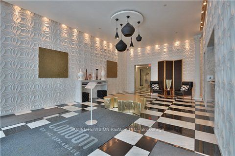 1 Scott Street 610, Toronto, ON M5E 1A1 photo 5