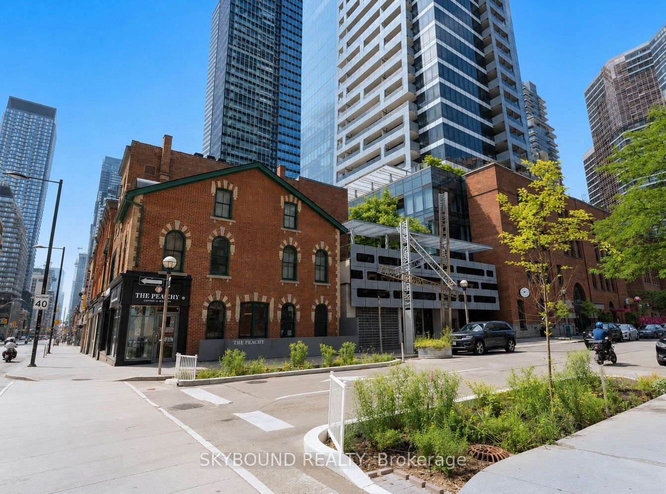 5 St. Joseph Street E 223, Toronto, ON M4Y 0B6