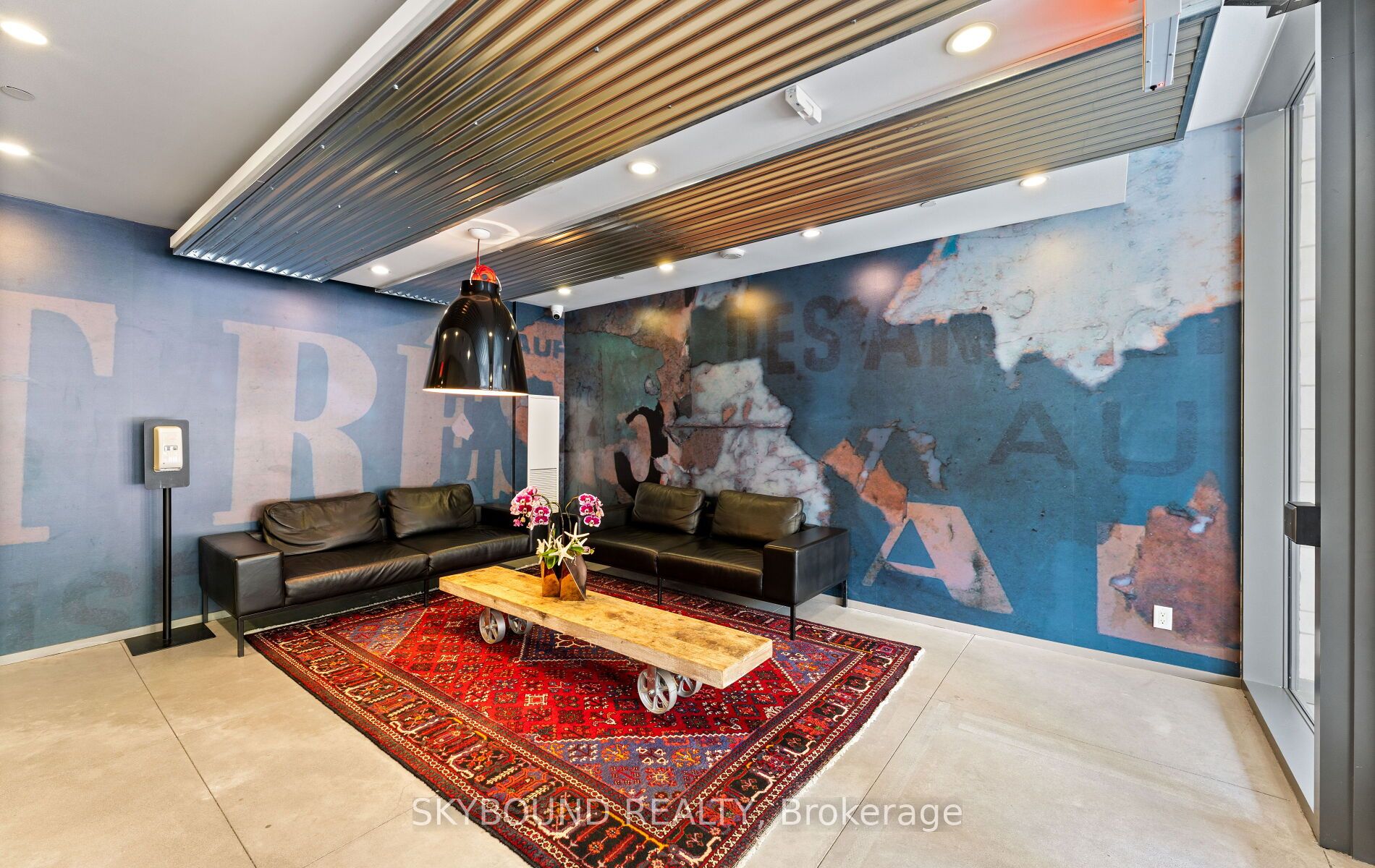 5 St. Joseph Street E 223, Toronto, ON M4Y 0B6 photo 4