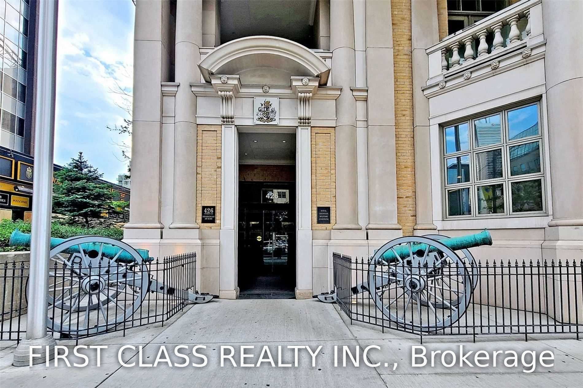 426 University Avenue 1901, Toronto, ON M5G 1S9 photo 4