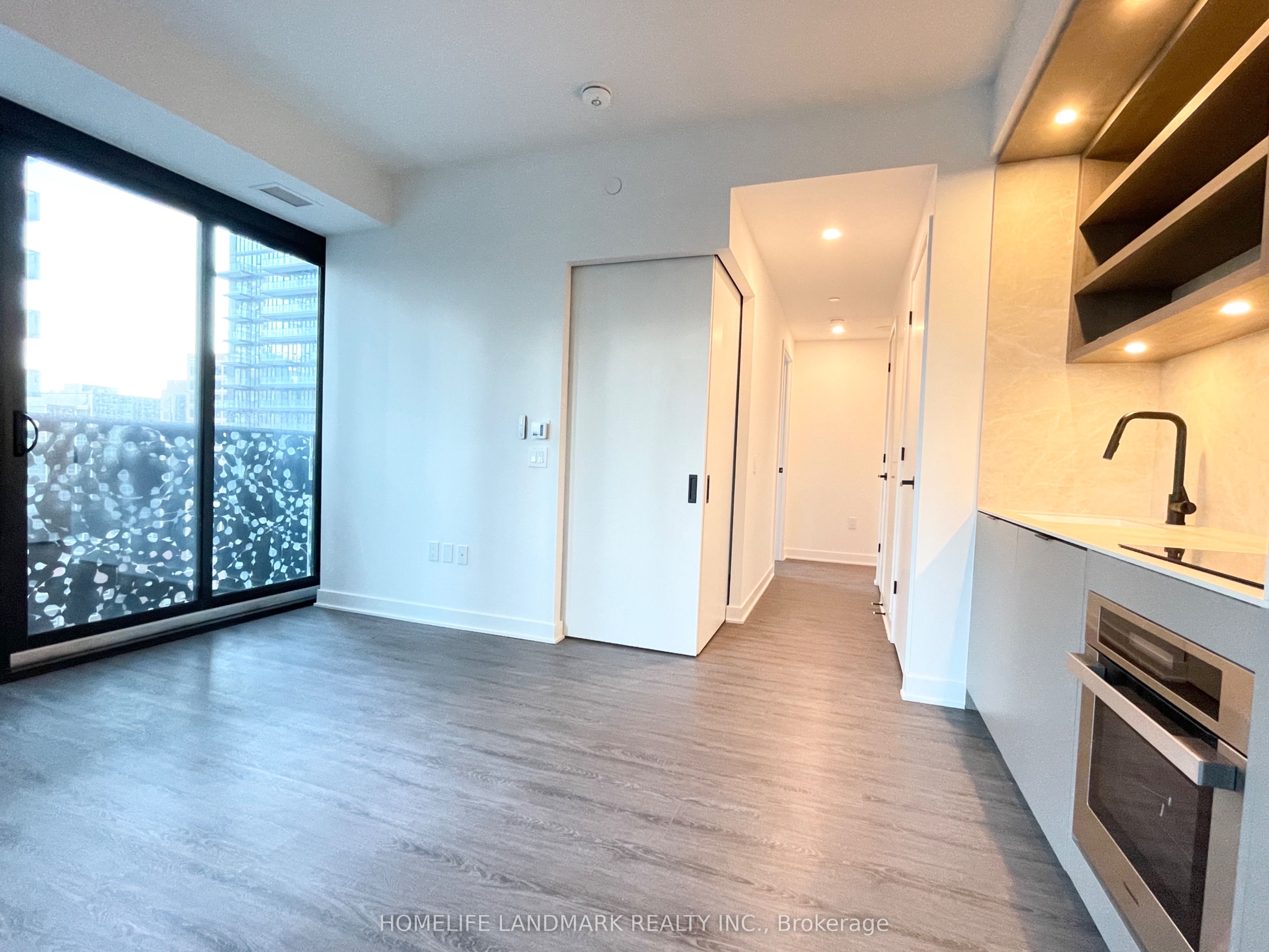 55 Charles Street E 1610, Toronto, ON M4Y 0J1 photo 5