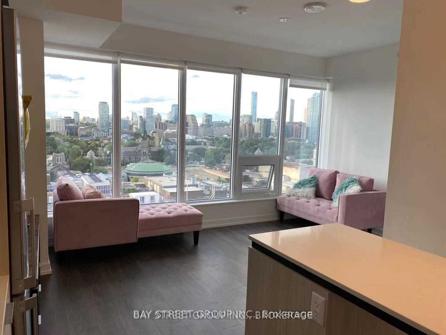 203 College Street 1706, Toronto, ON M5T 0C8 photo 3